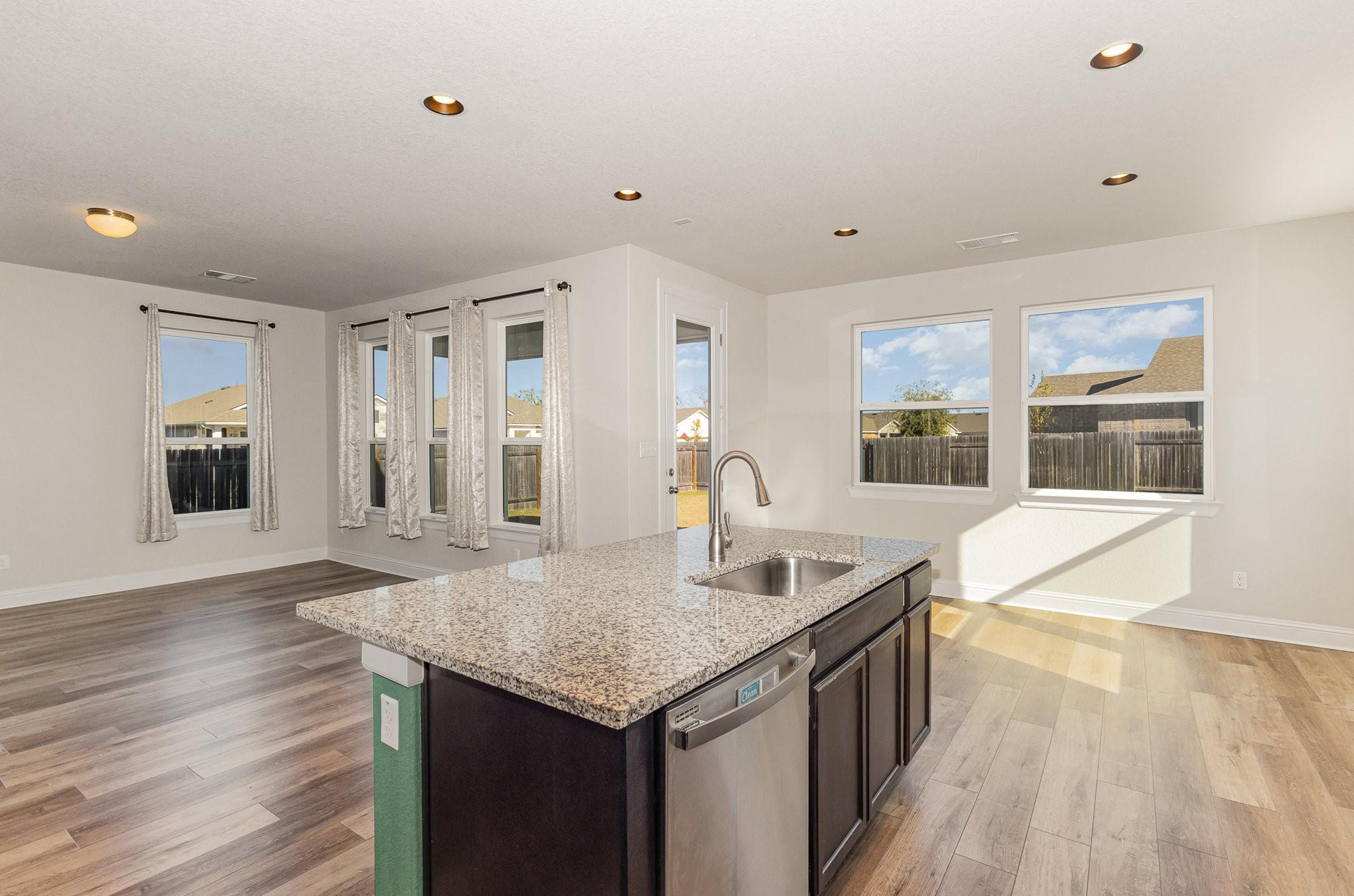 236 Oakstone Dr, Georgetown, TX 78628