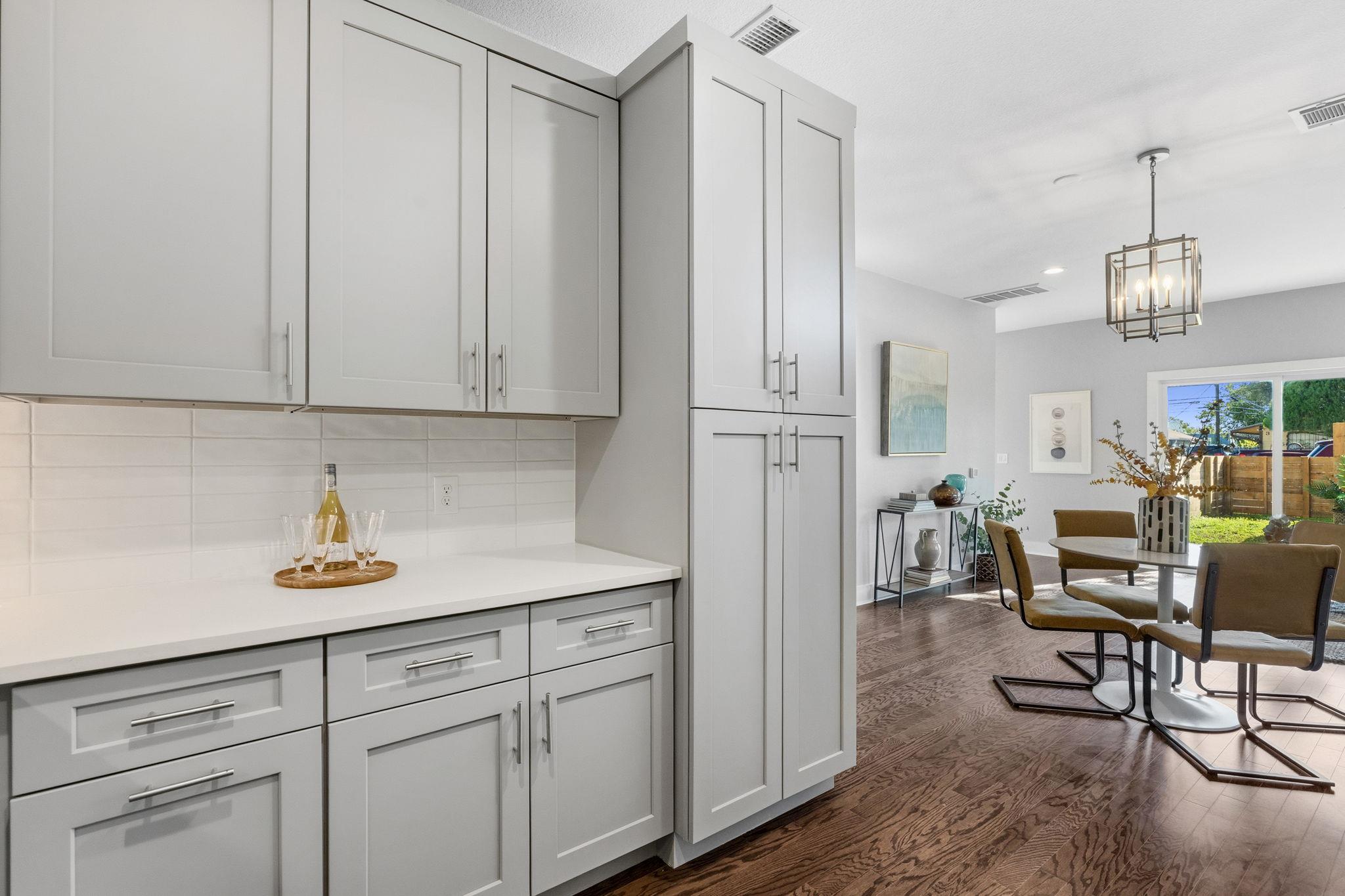 304 BLACKSON Ave # A, Austin, TX 78752