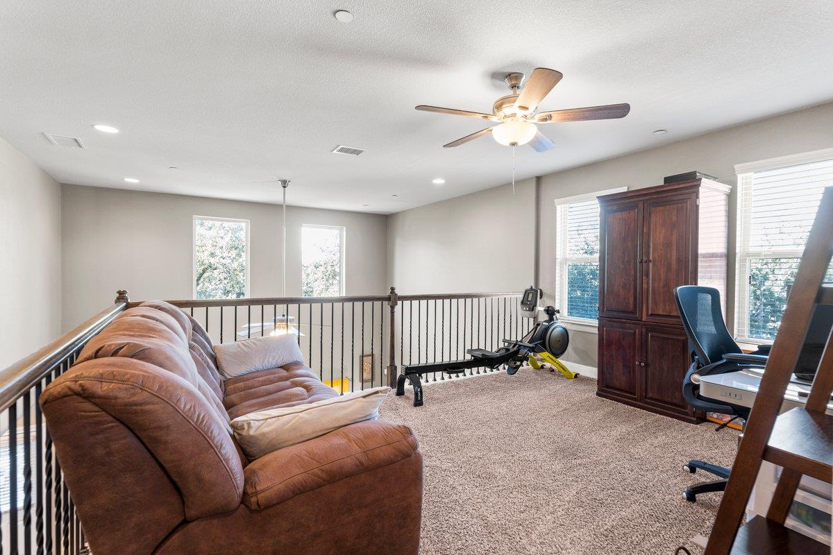 2304 S Lakeline Blvd # 401, Cedar Park, TX 78613
