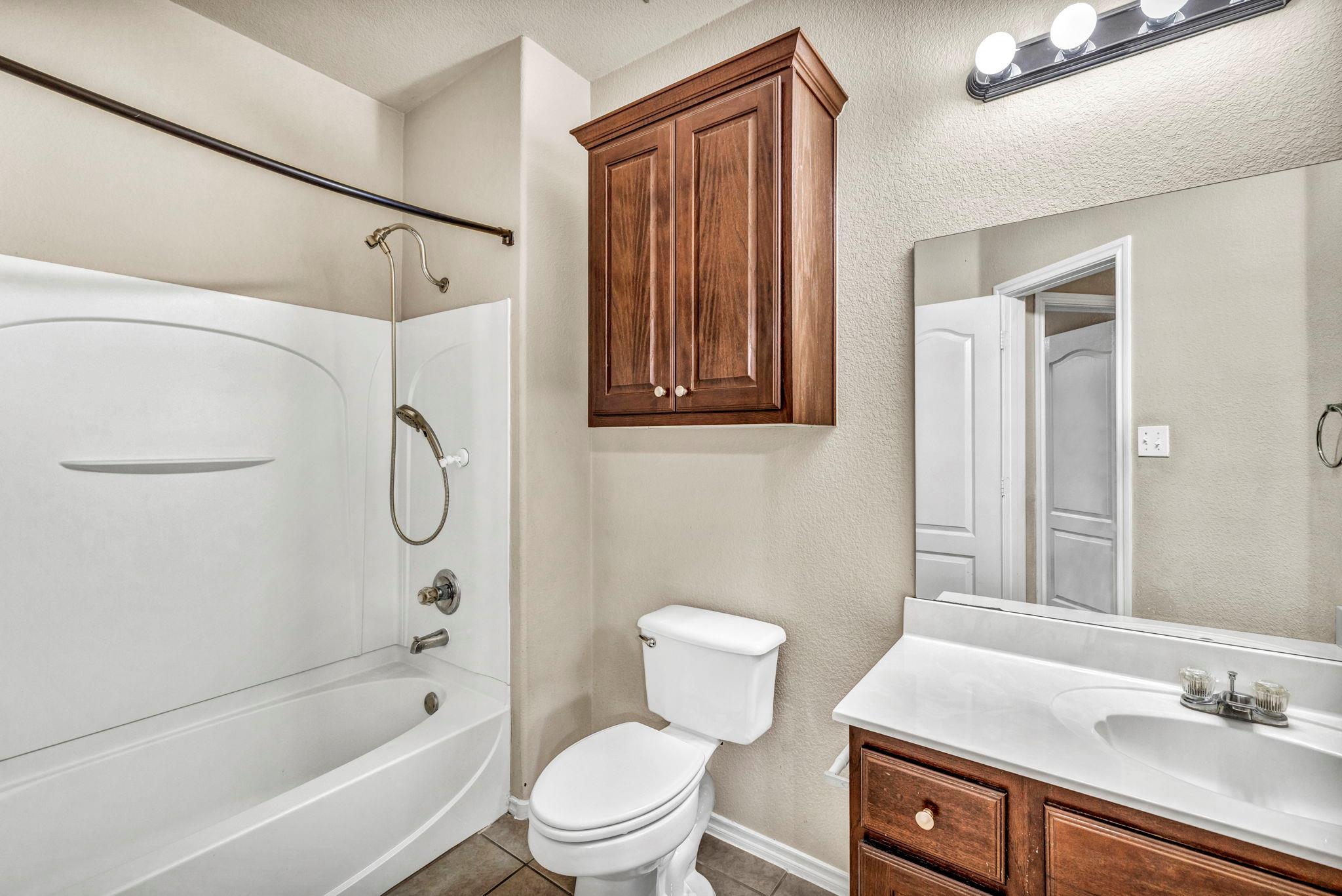 3748 Pine Needle Cir, Round Rock, TX 78681