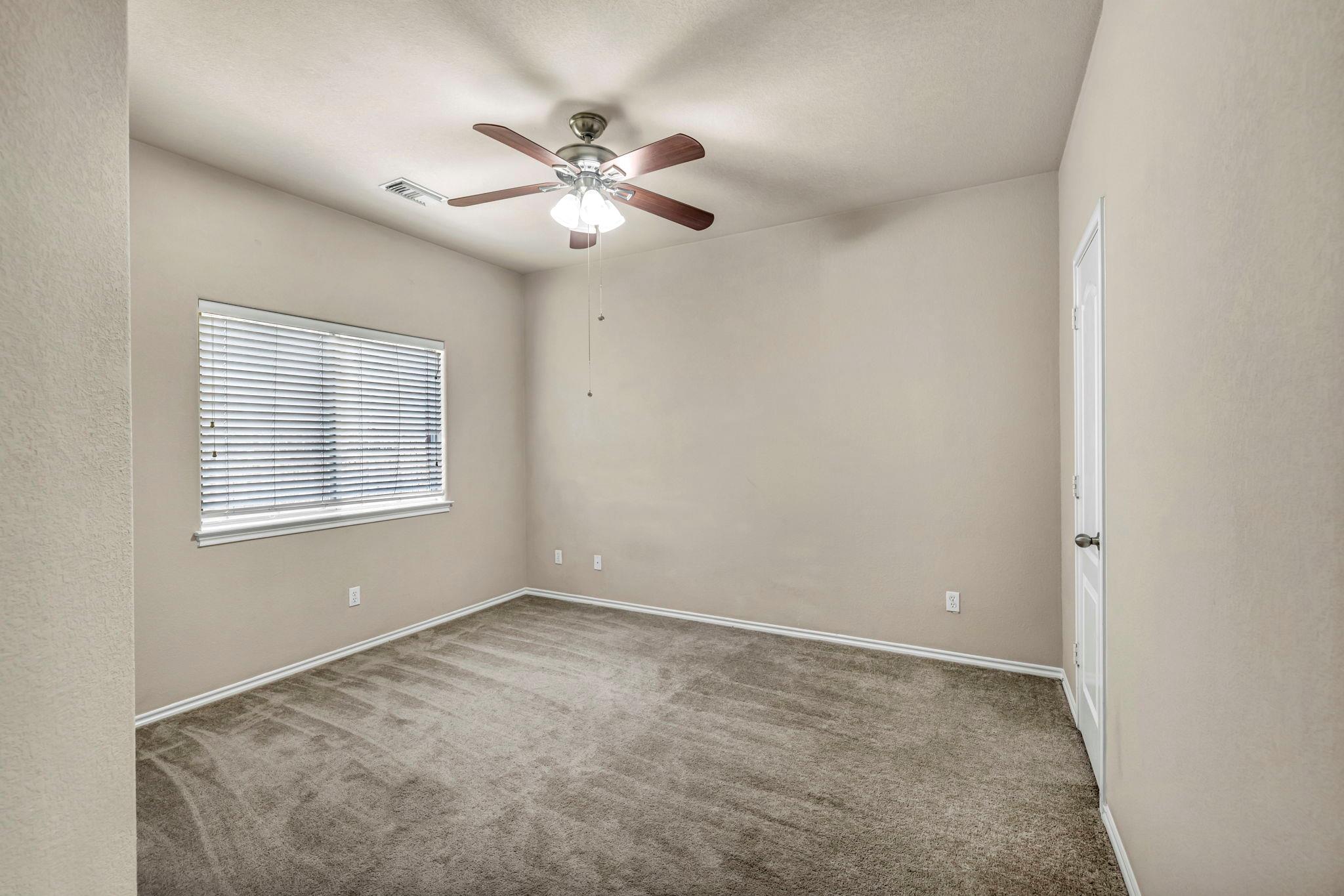3748 Pine Needle Cir, Round Rock, TX 78681