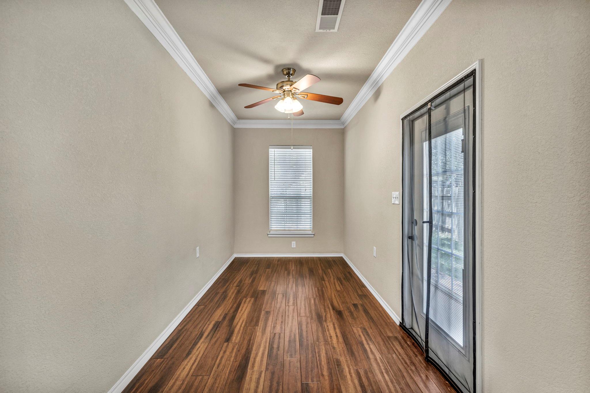 3748 Pine Needle Cir, Round Rock, TX 78681