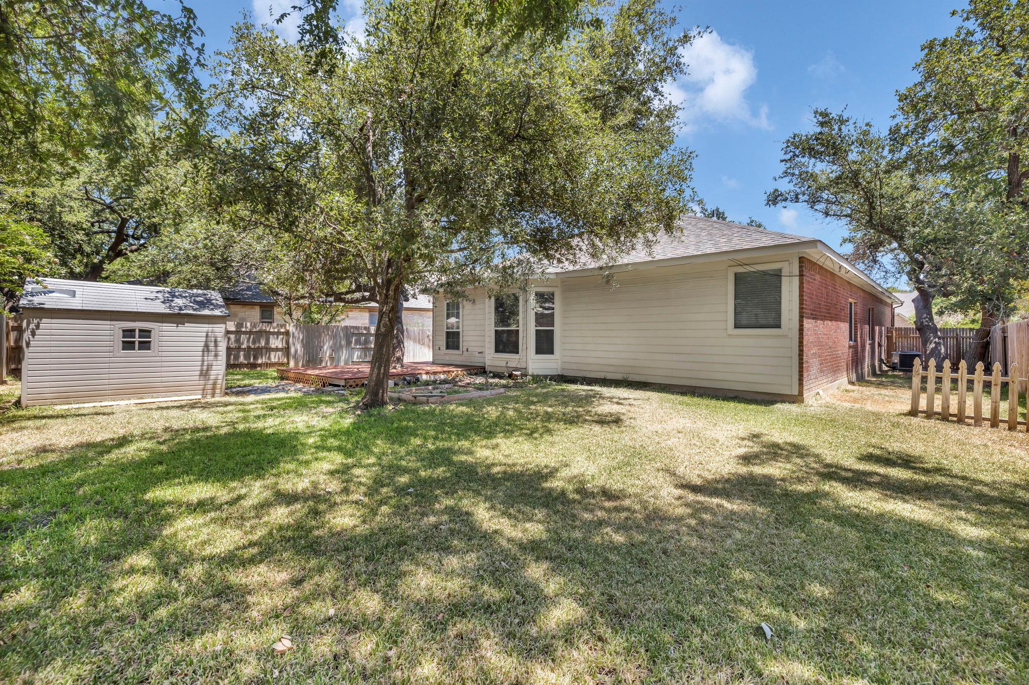 3748 Pine Needle Cir, Round Rock, TX 78681