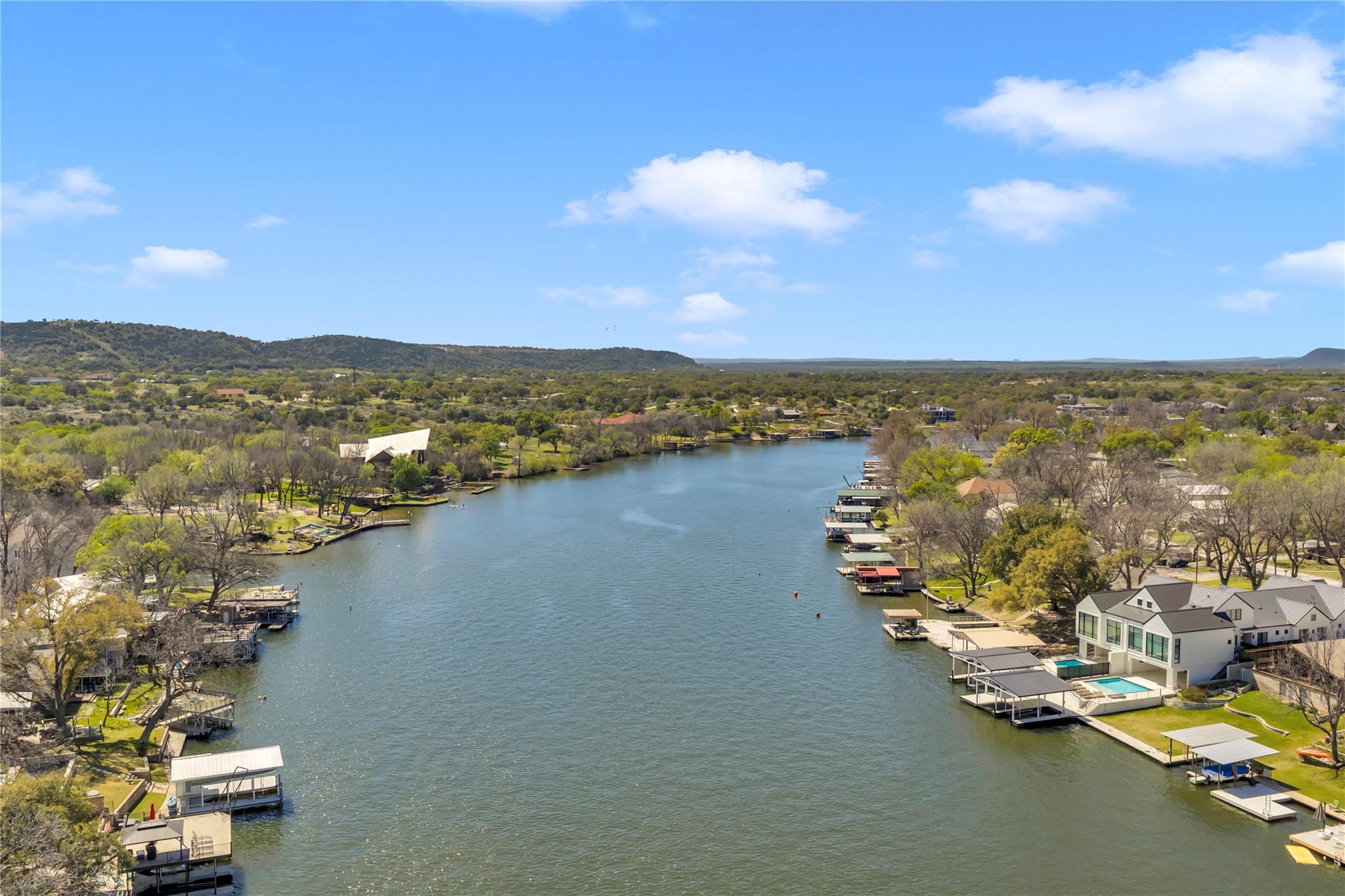 1108 S Lakeside Dr, Burnet, TX 78611