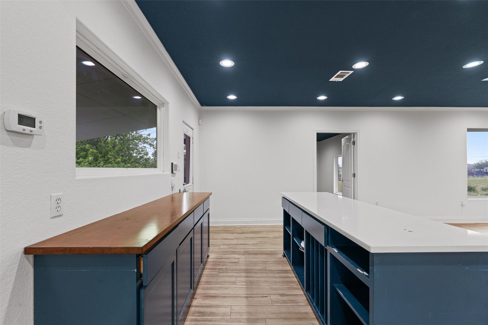 2023 Main St, Liberty Hill, TX 78642