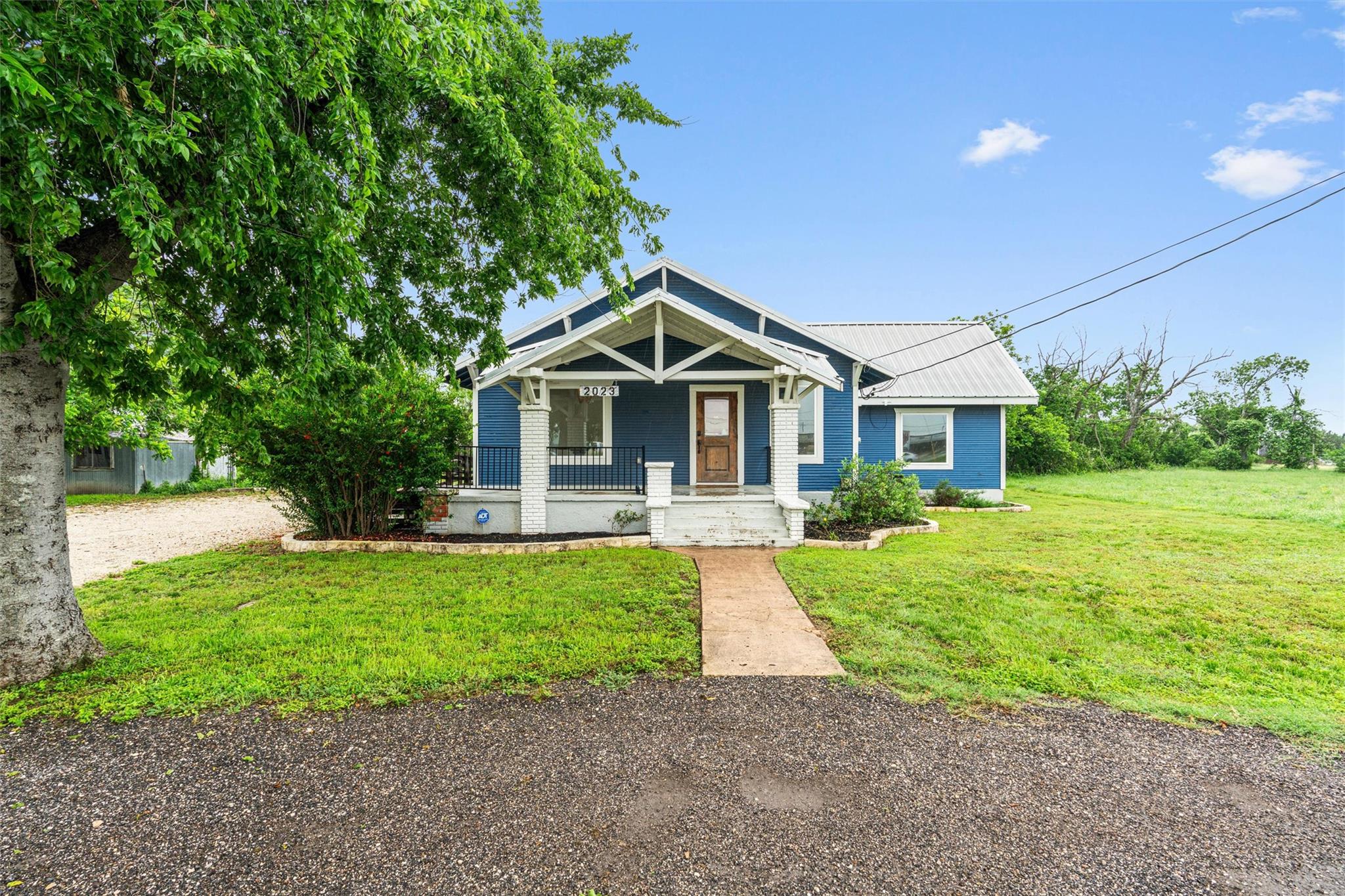 2023 Main St, Liberty Hill, TX 78642
