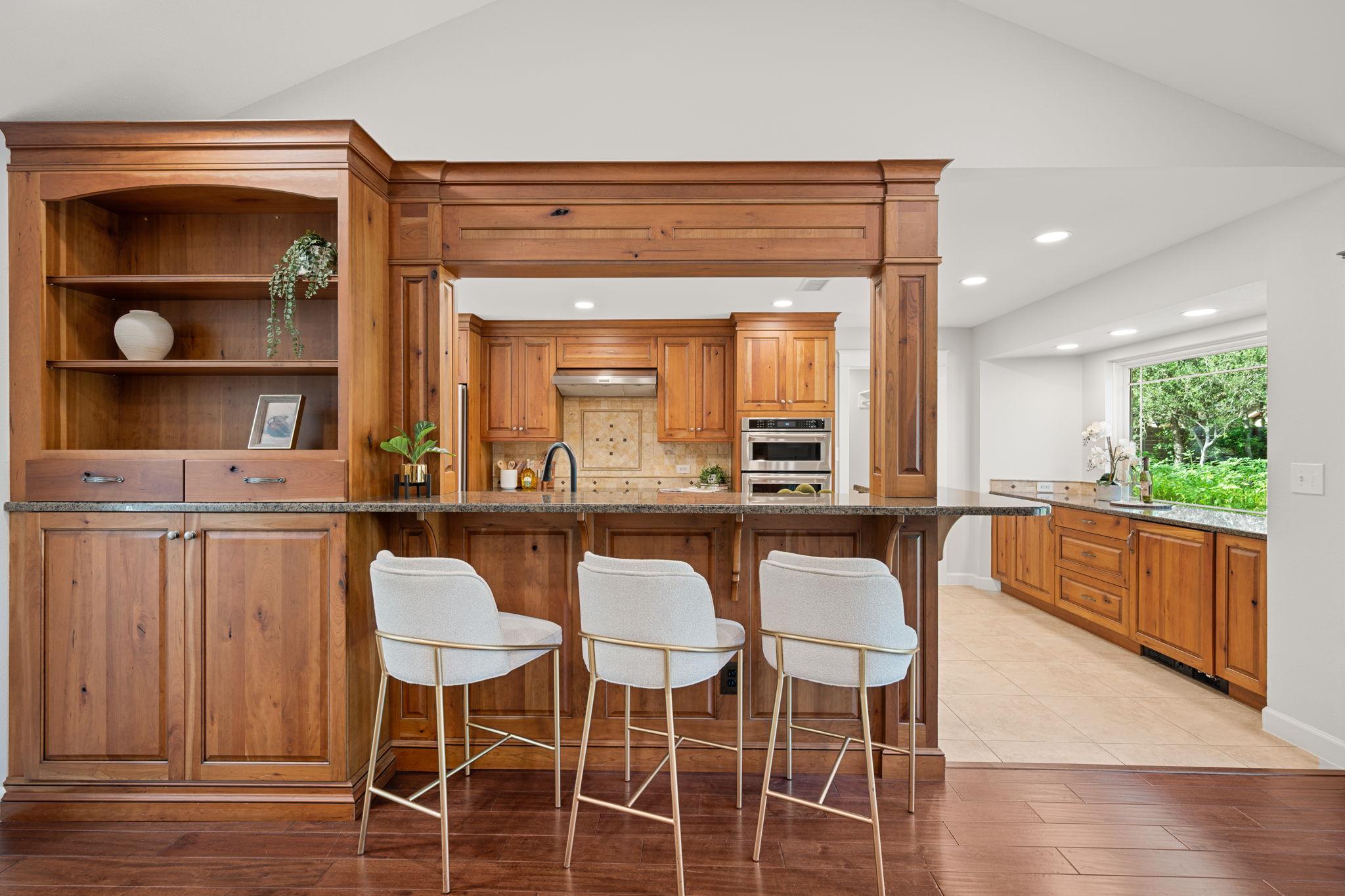 11924 Brookwood Cir, Austin, TX 78750