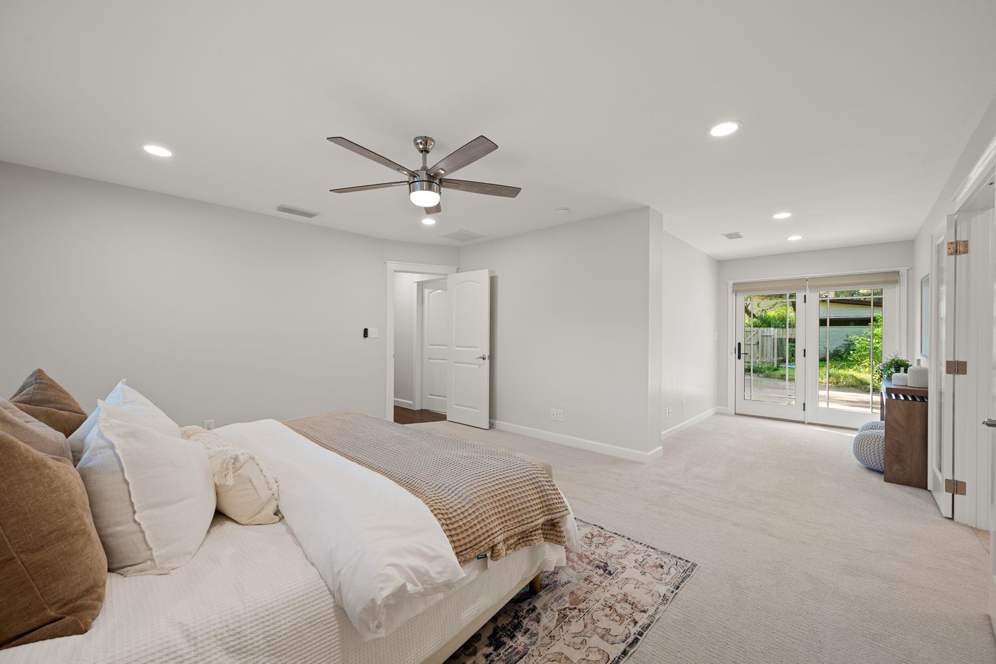 11924 Brookwood Cir, Austin, TX 78750