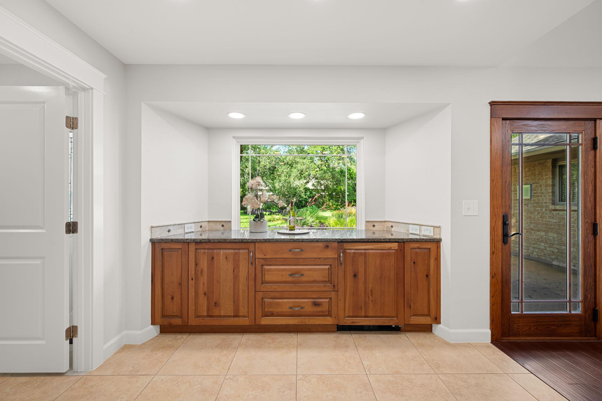 11924 Brookwood Cir, Austin, TX 78750