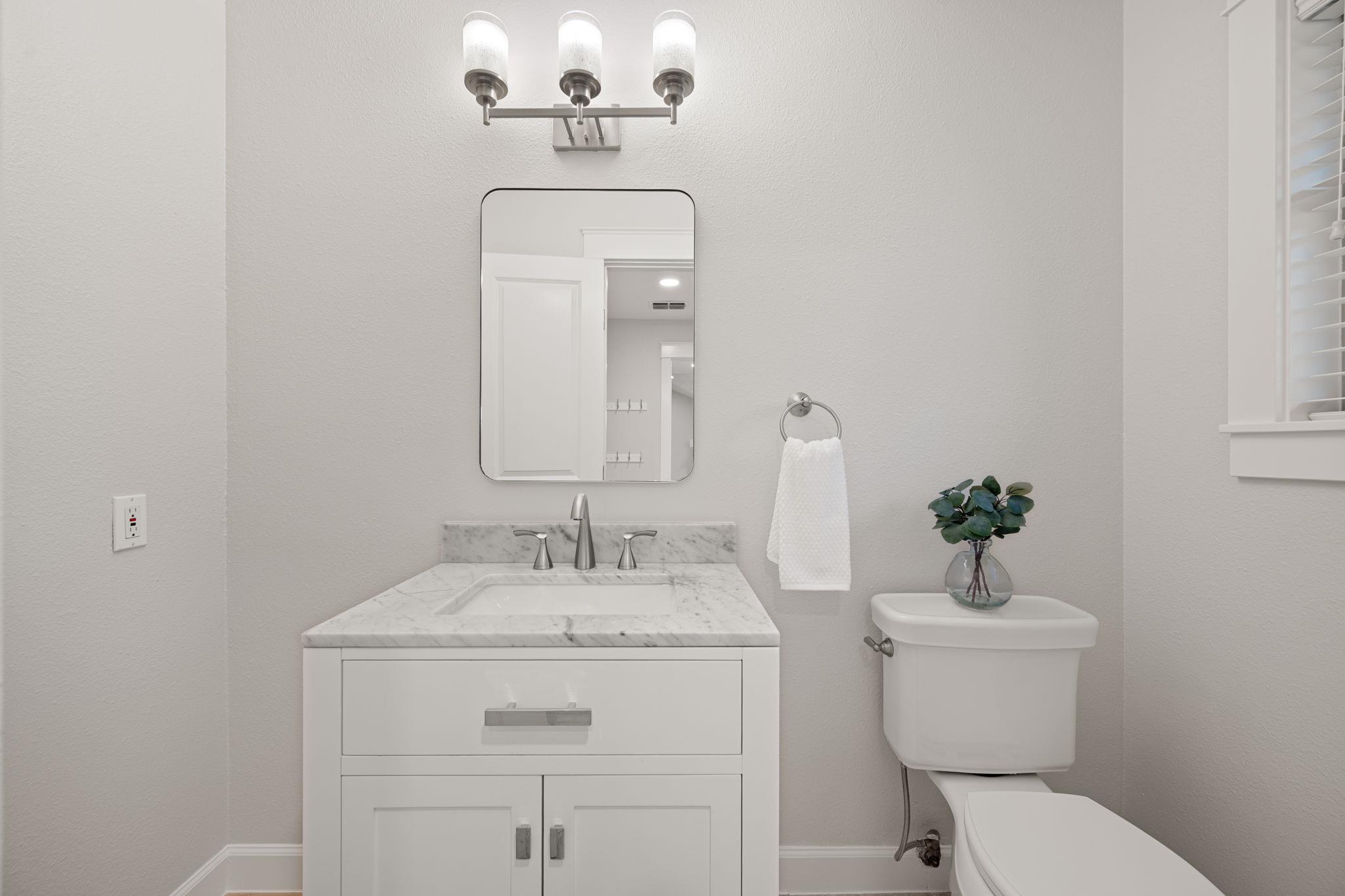 11924 Brookwood Cir, Austin, TX 78750