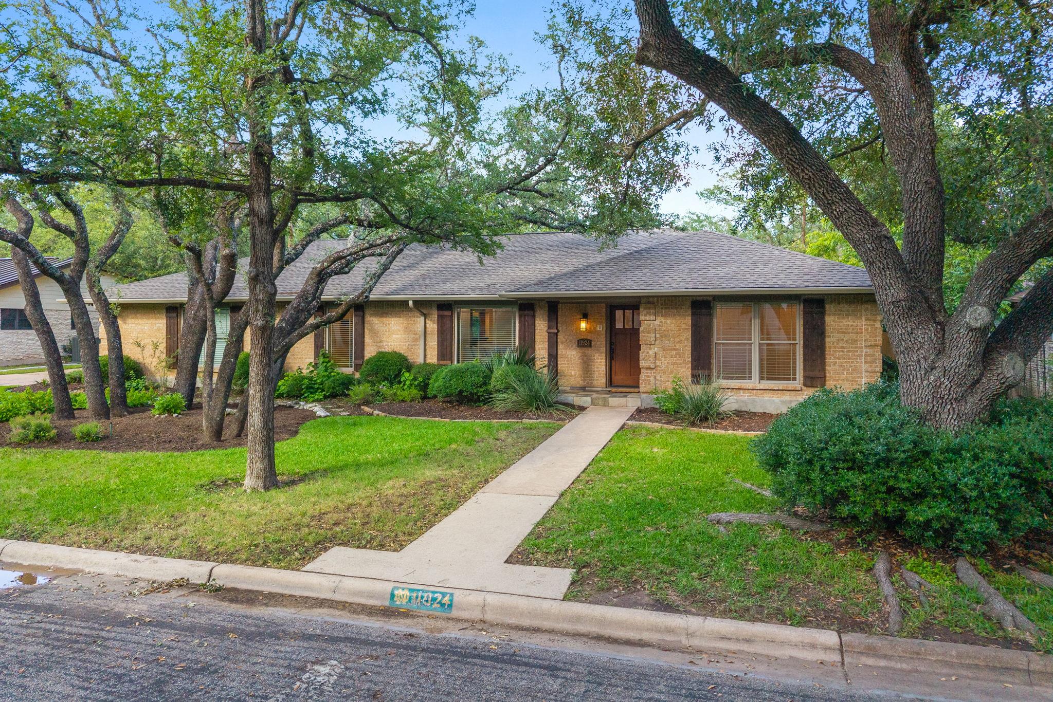 11924 Brookwood Cir, Austin, TX 78750