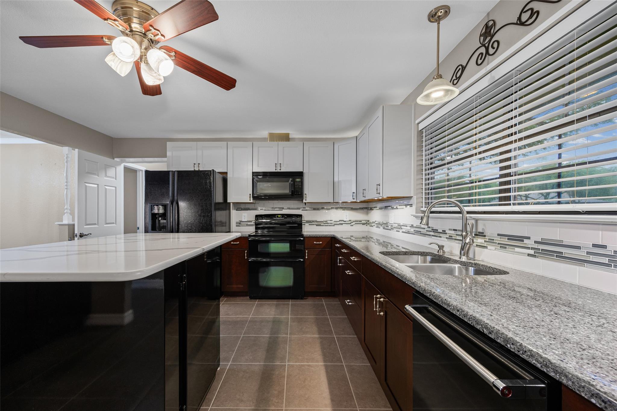 1608 Samoa Ct, Pflugerville, TX 78660