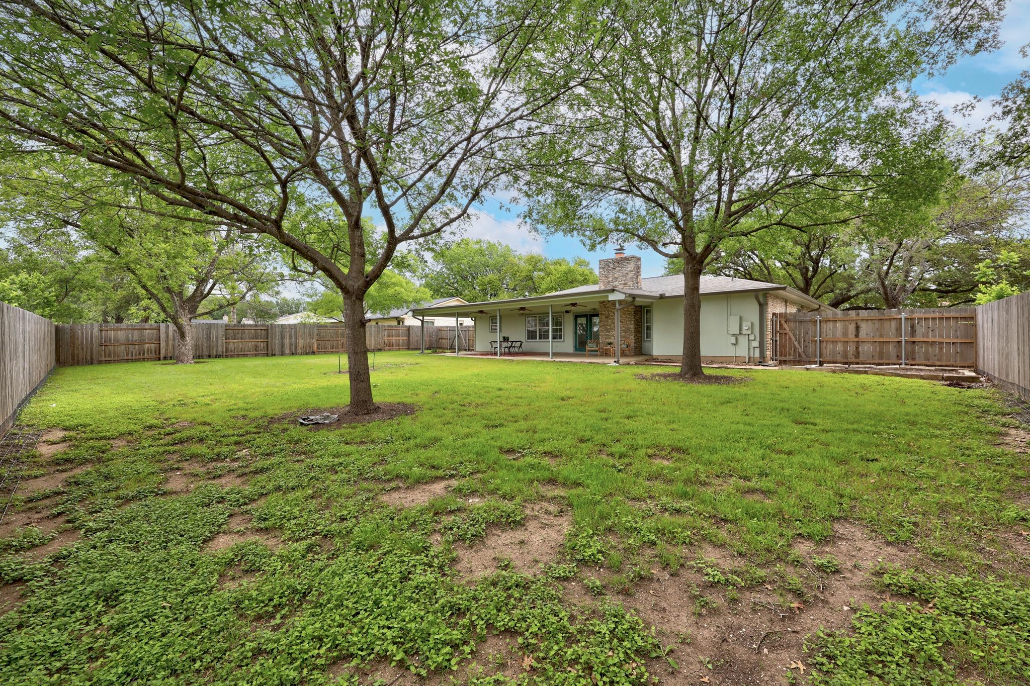 12400 Willow Wild Dr, Austin, TX 78758