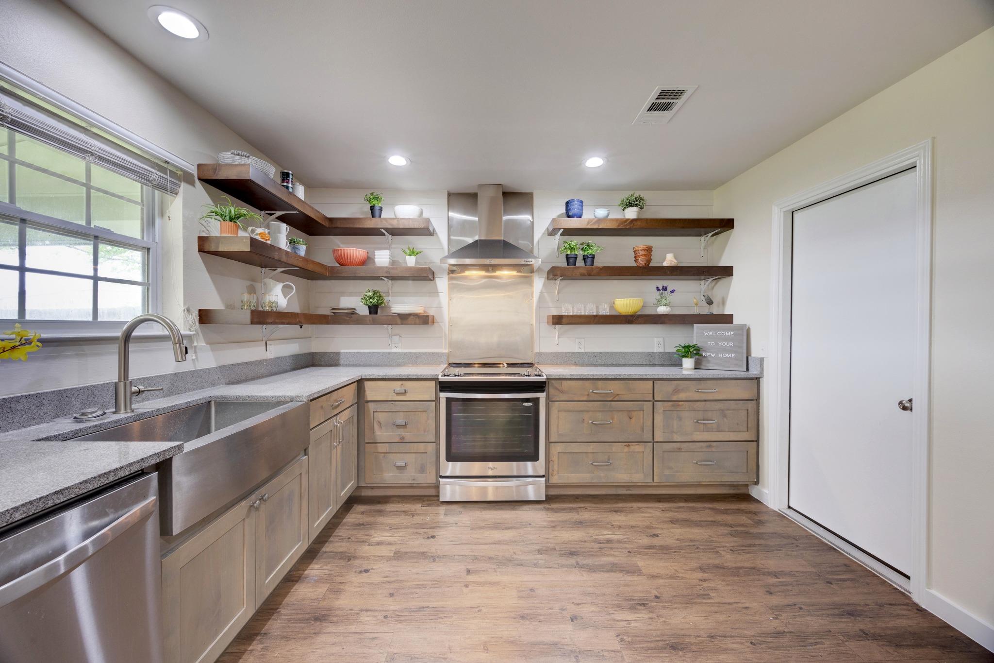 12400 Willow Wild Dr, Austin, TX 78758