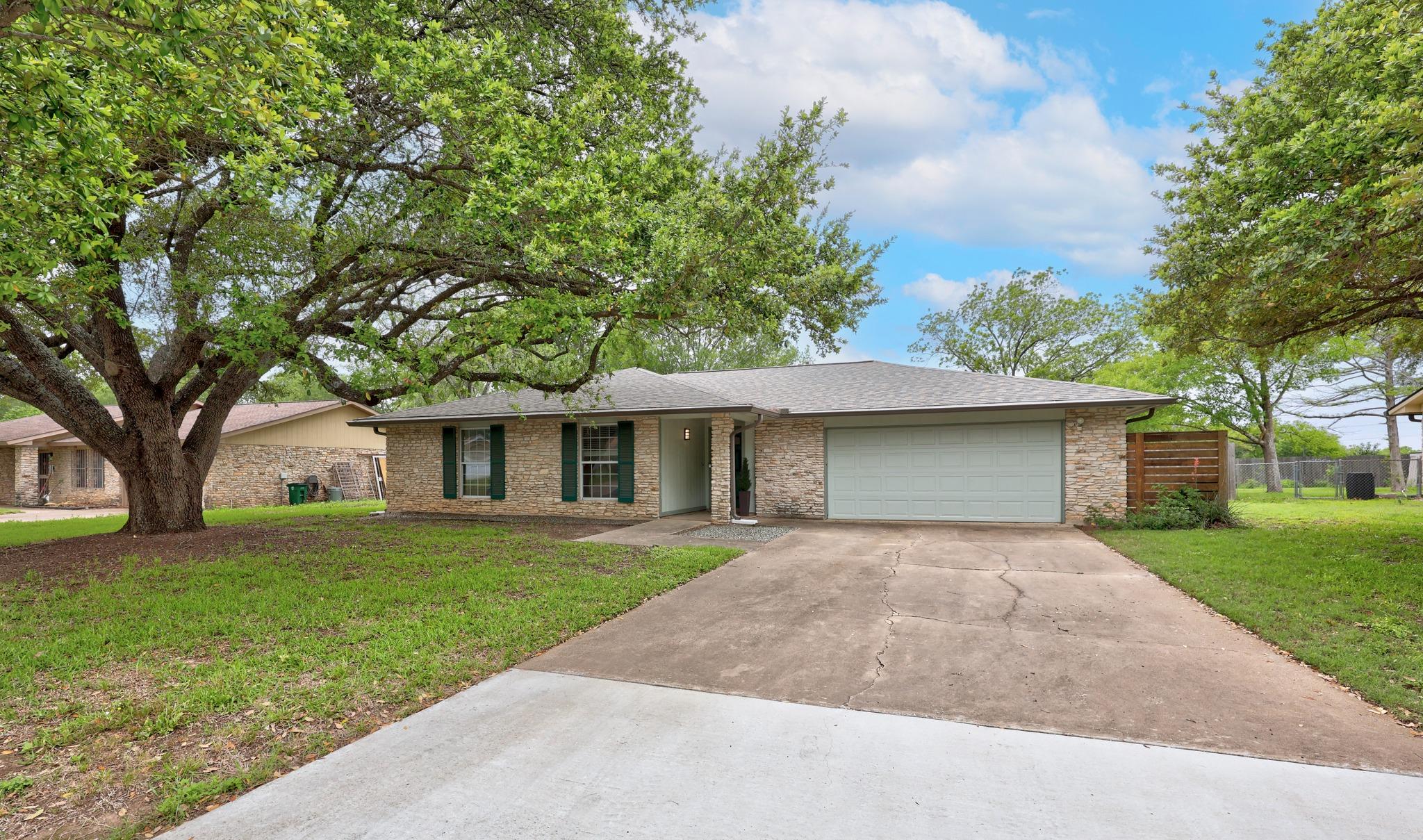 12400 Willow Wild Dr, Austin, TX 78758