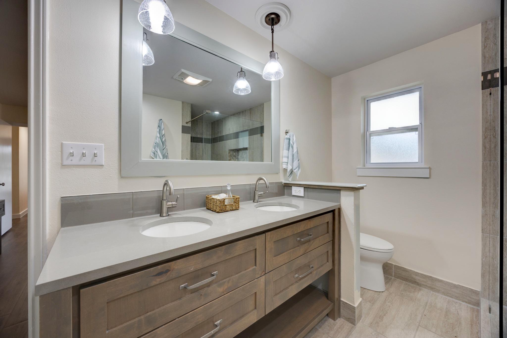 12400 Willow Wild Dr, Austin, TX 78758