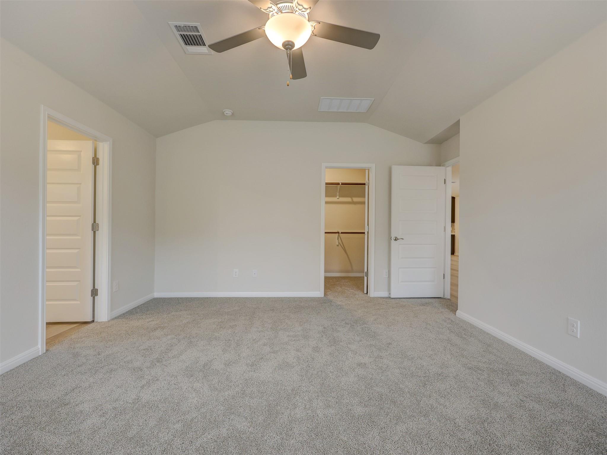 108 Greenspire Ln, Hutto, TX 78634
