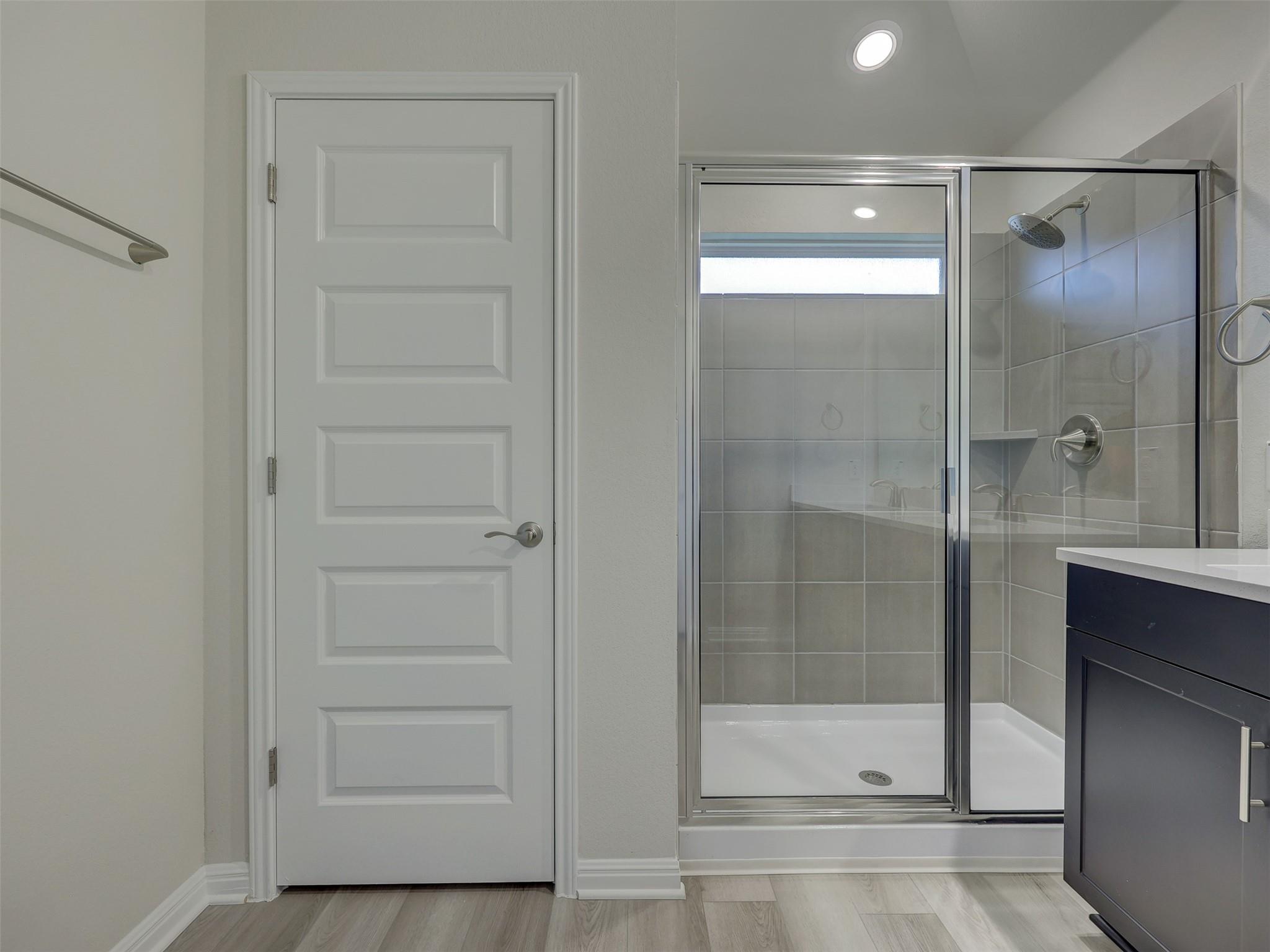 108 Greenspire Ln, Hutto, TX 78634