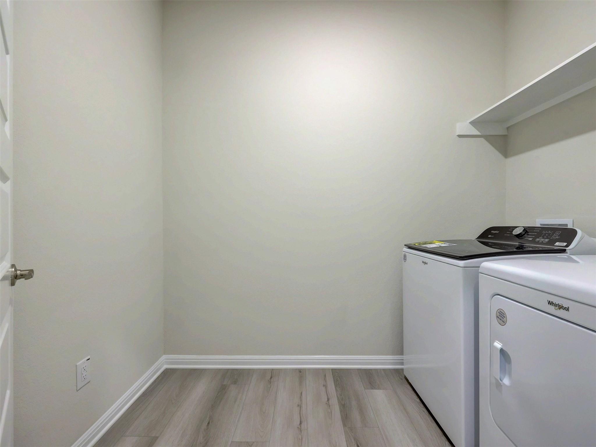 108 Greenspire Ln, Hutto, TX 78634