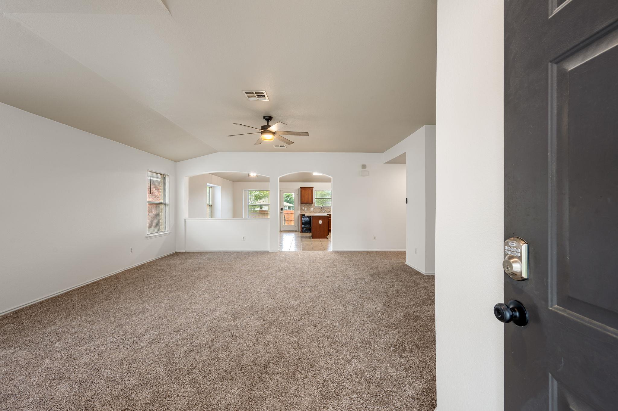 3232 Clinton Pl, Round Rock, TX 78665