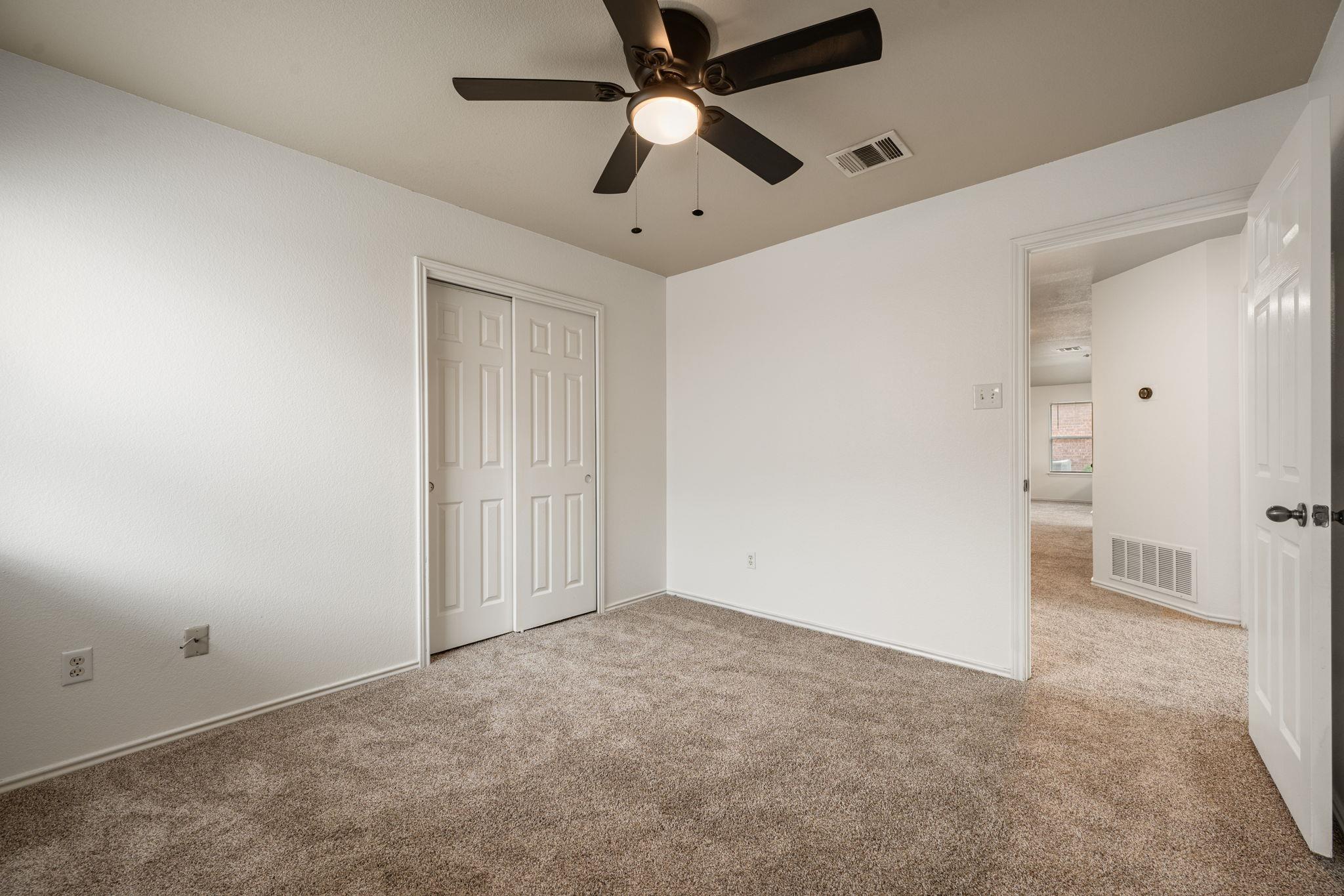 3232 Clinton Pl, Round Rock, TX 78665