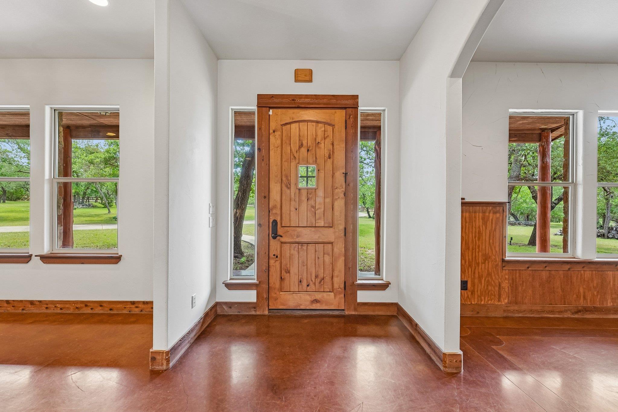 290 Miss Donna Ln, Dripping Springs, TX 78620