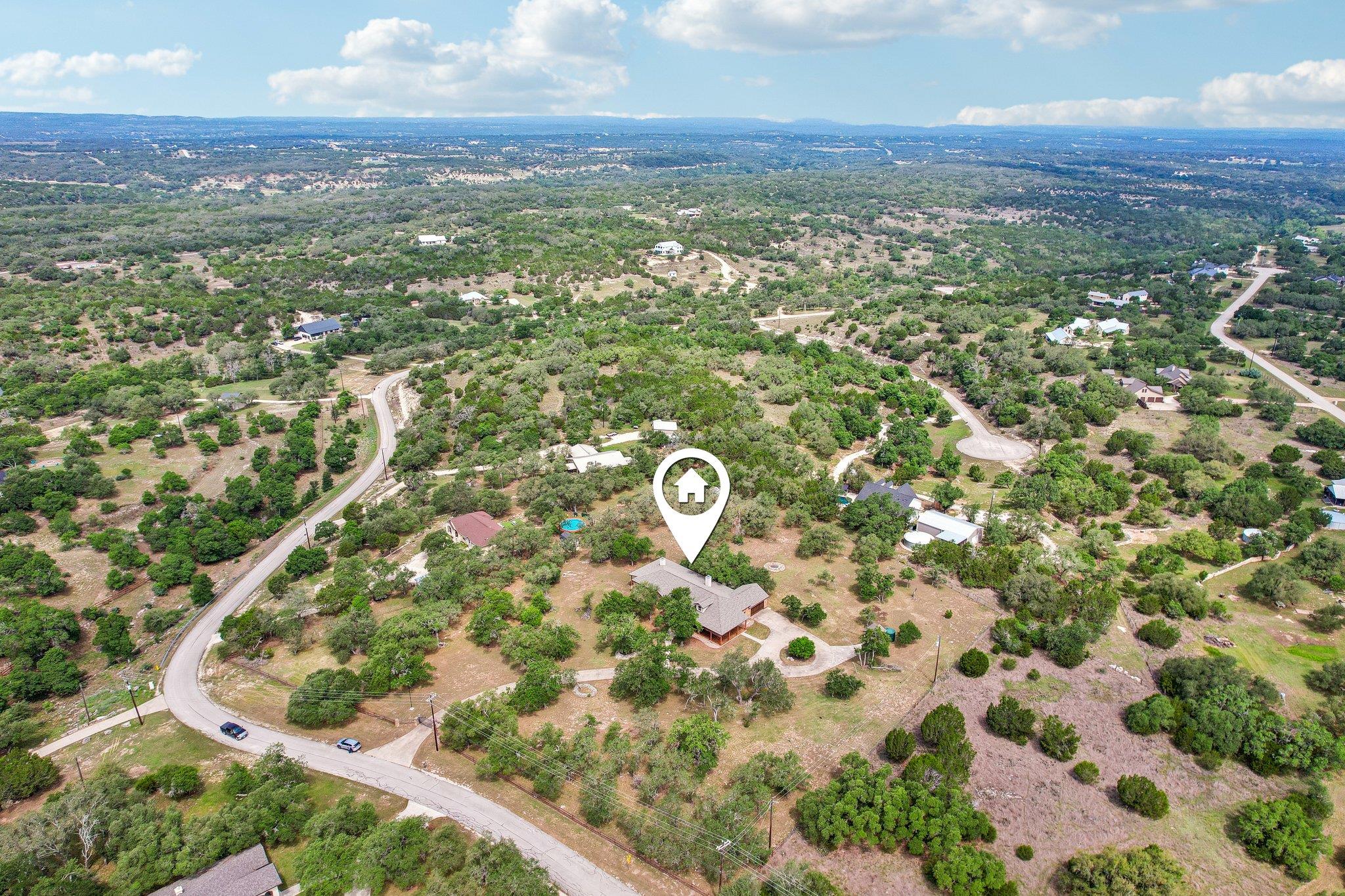 290 Miss Donna Ln, Dripping Springs, TX 78620