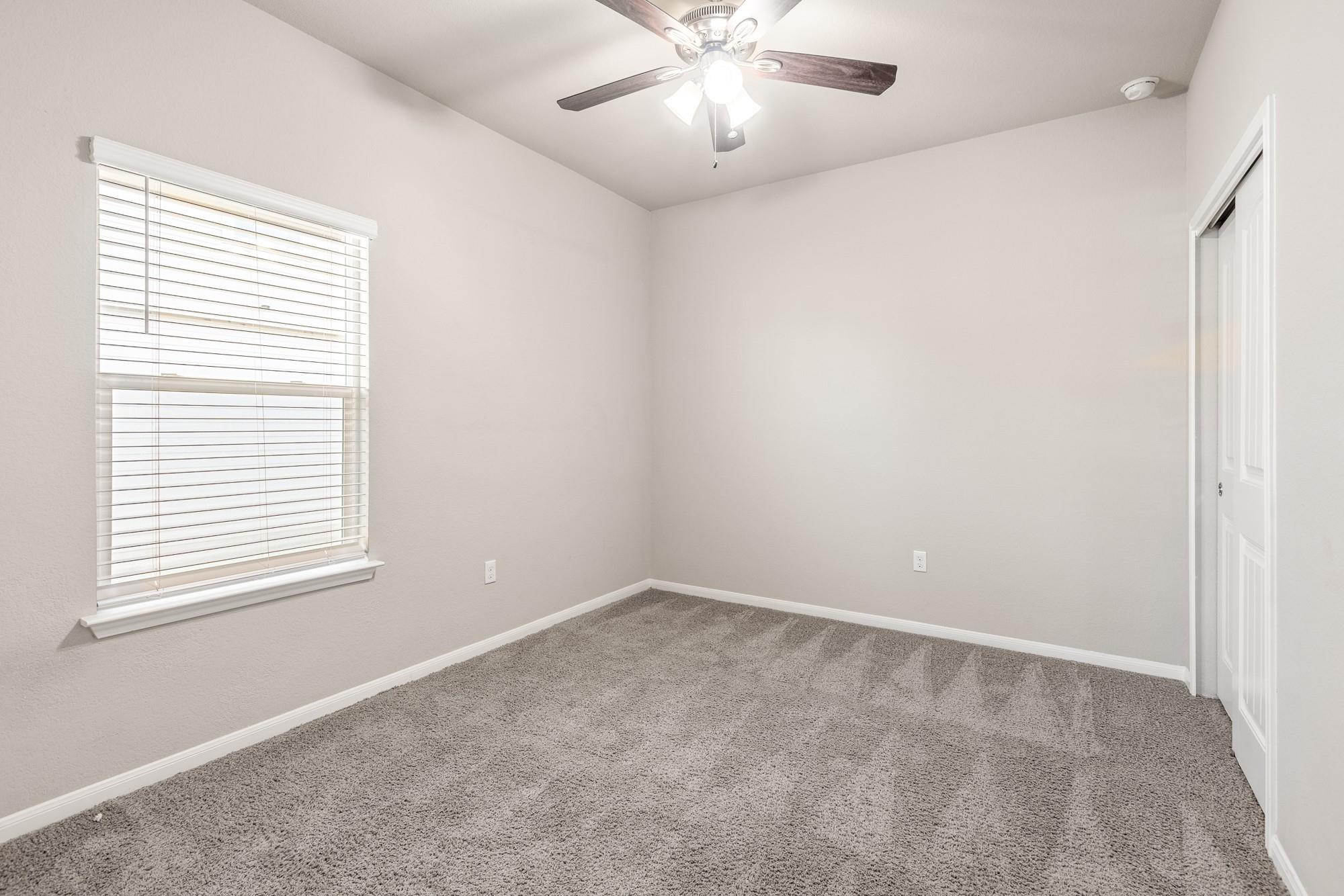 365 Cibolo Creek Dr, Kyle, TX 78640