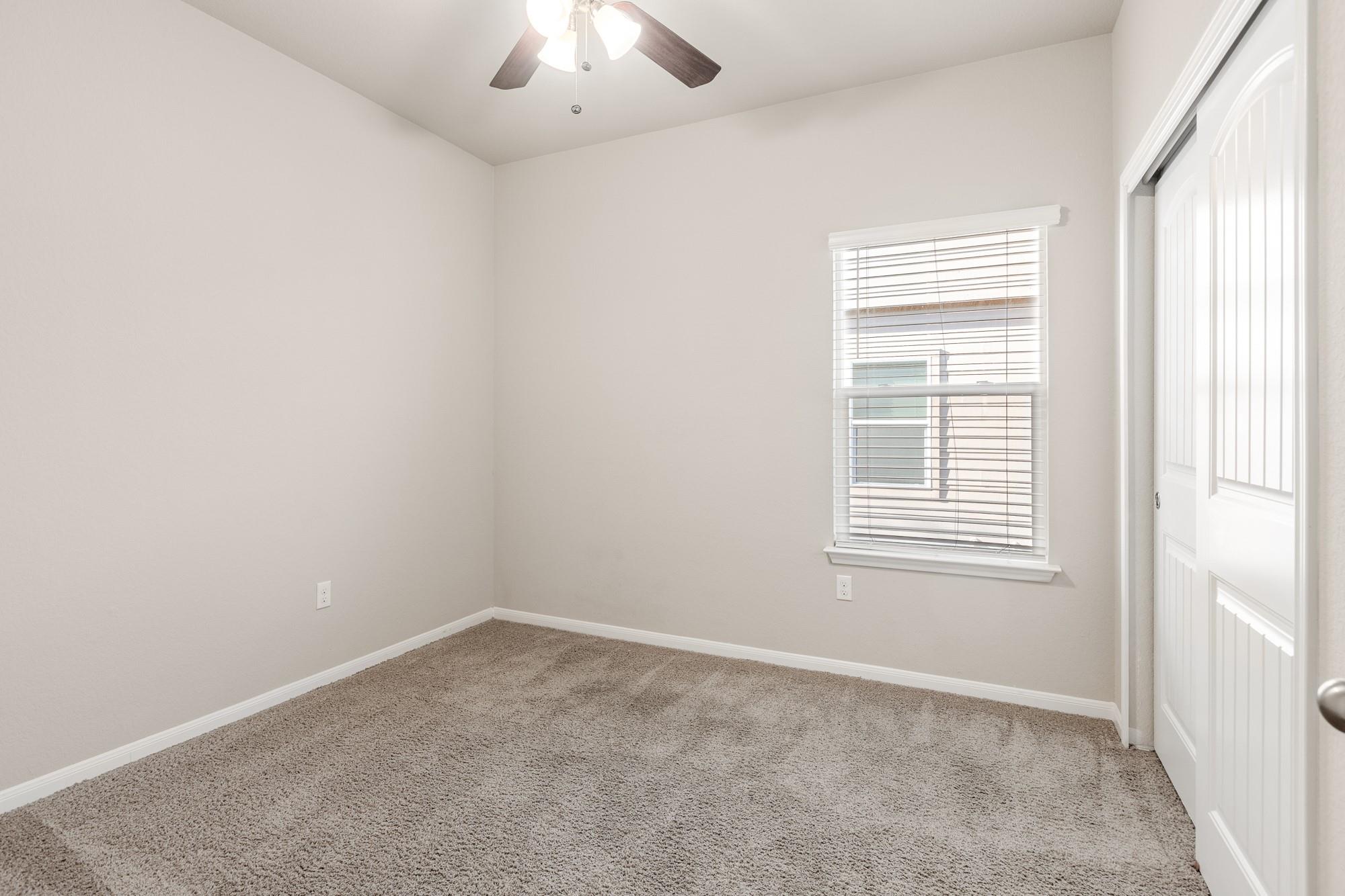 365 Cibolo Creek Dr, Kyle, TX 78640