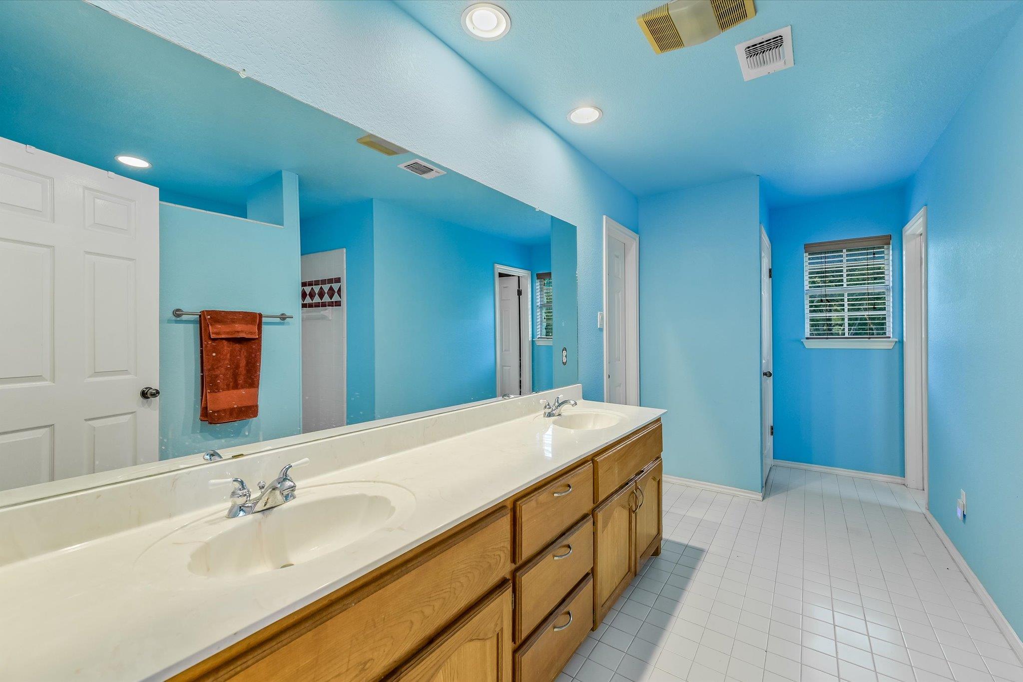 222 Peabody Pl, Dripping Springs, TX 78620