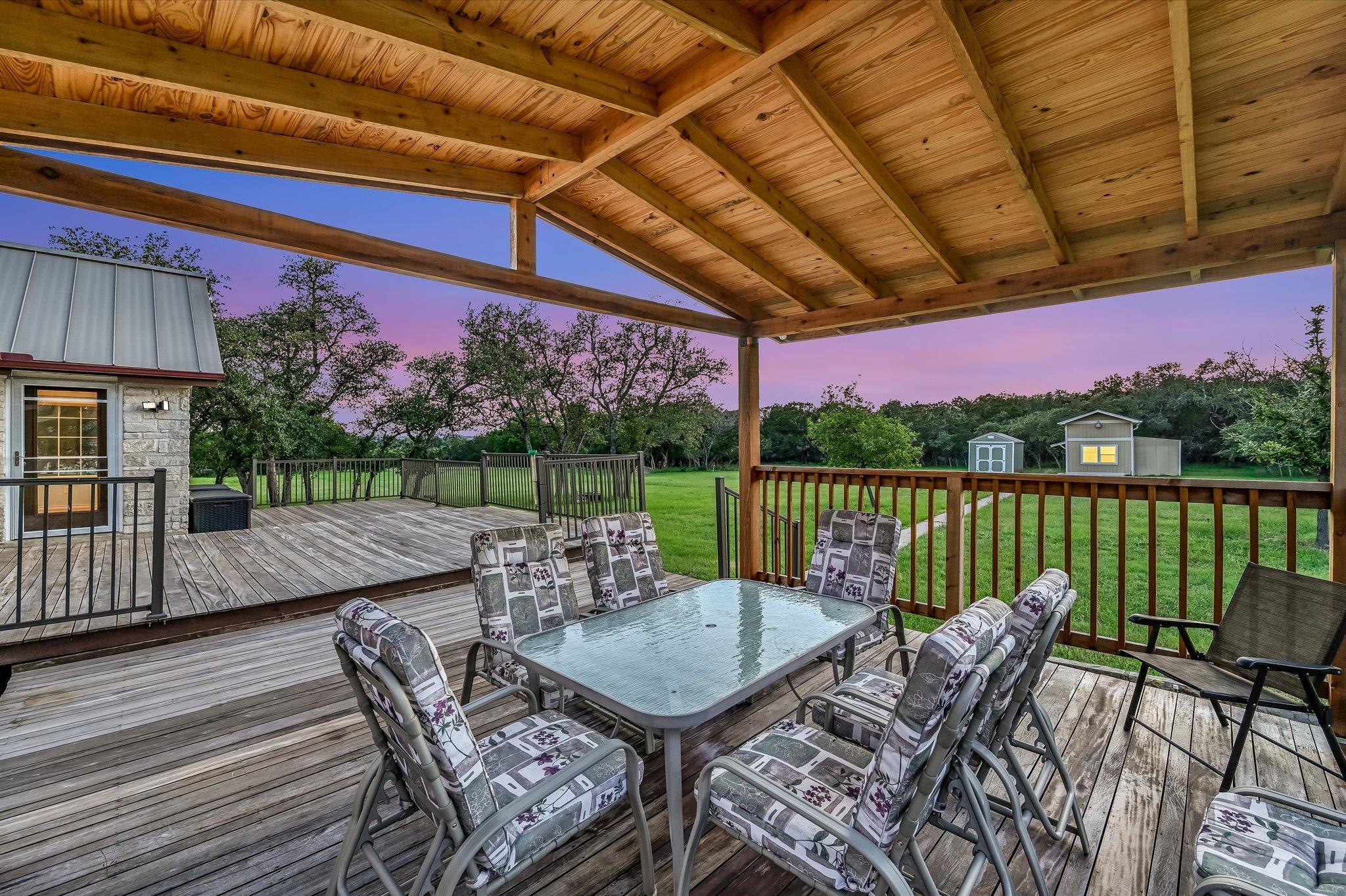 222 Peabody Pl, Dripping Springs, TX 78620