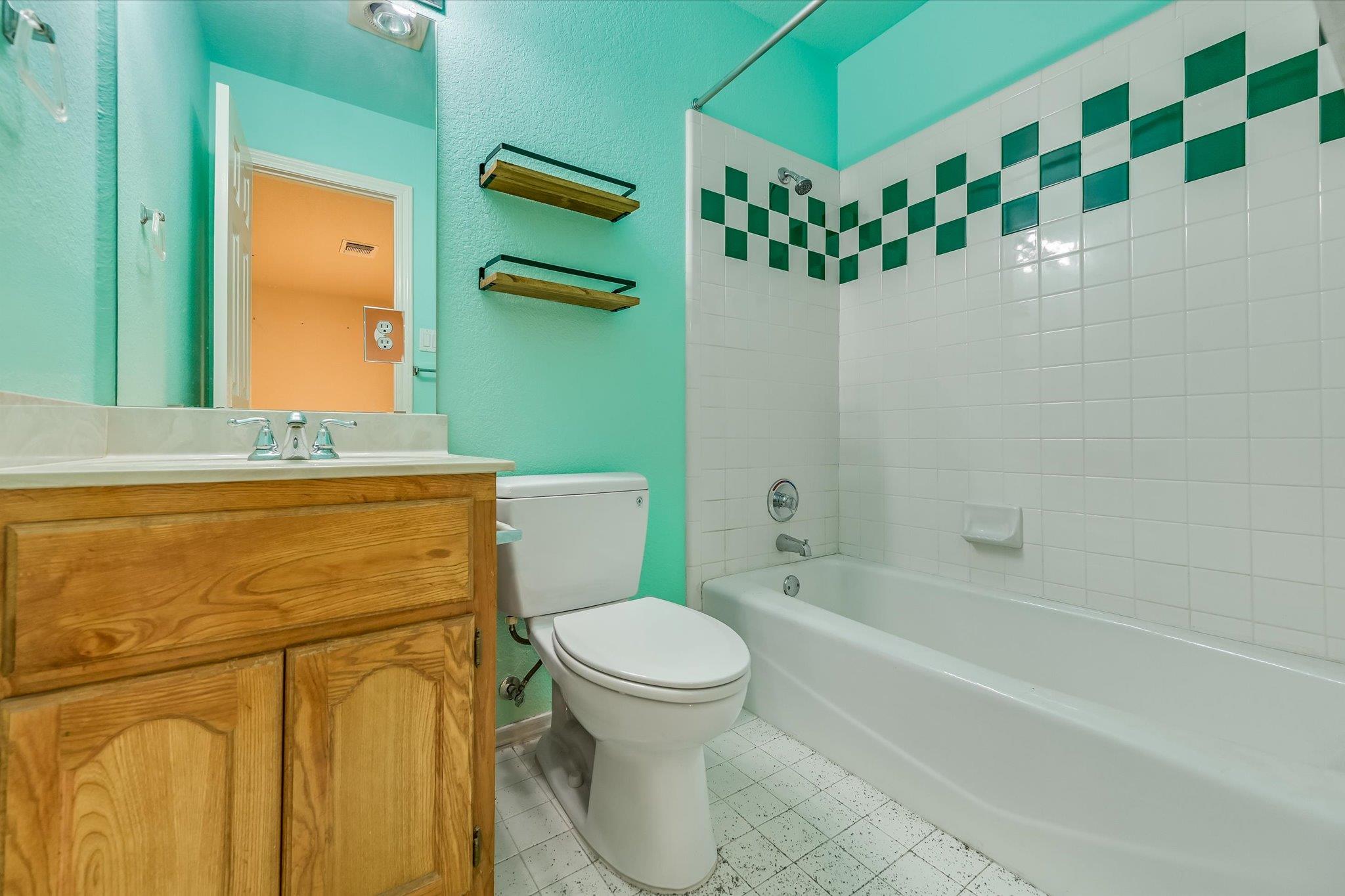 222 Peabody Pl, Dripping Springs, TX 78620