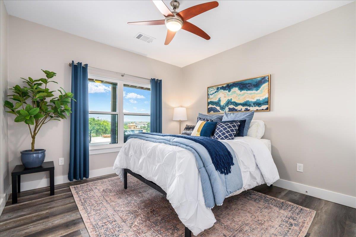 714 Matern Dr, Horseshoe Bay, TX 78657