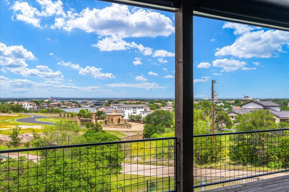 714 Matern Dr, Horseshoe Bay, TX 78657