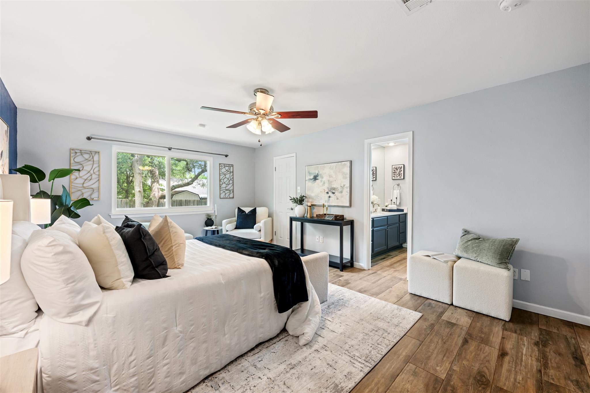 4306 Oak Creek Dr, Austin, TX 78727