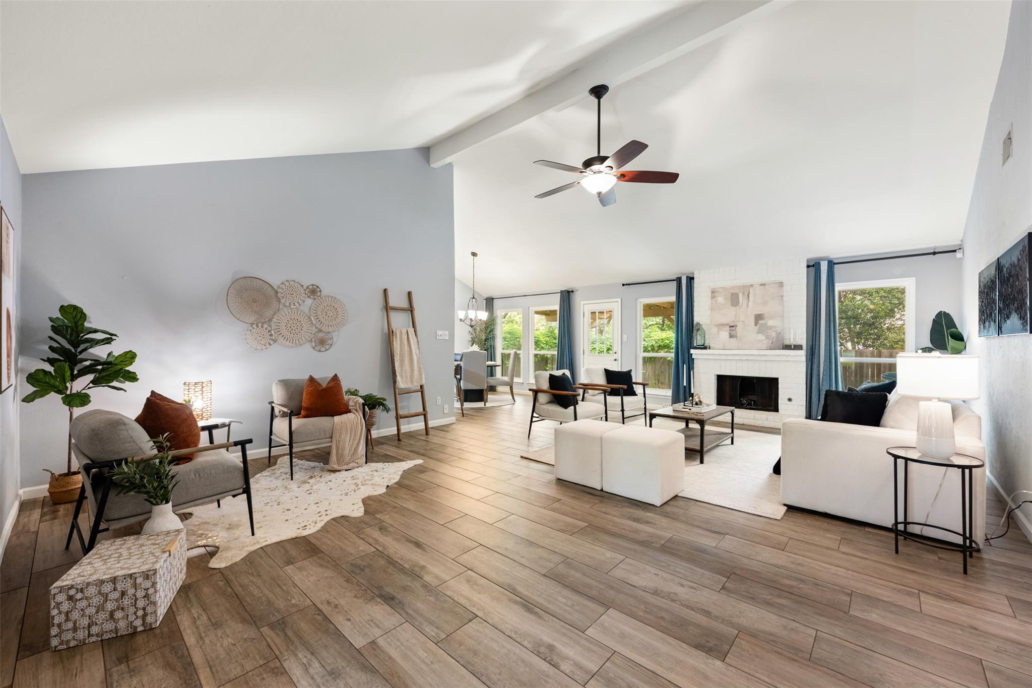 4306 Oak Creek Dr, Austin, TX 78727