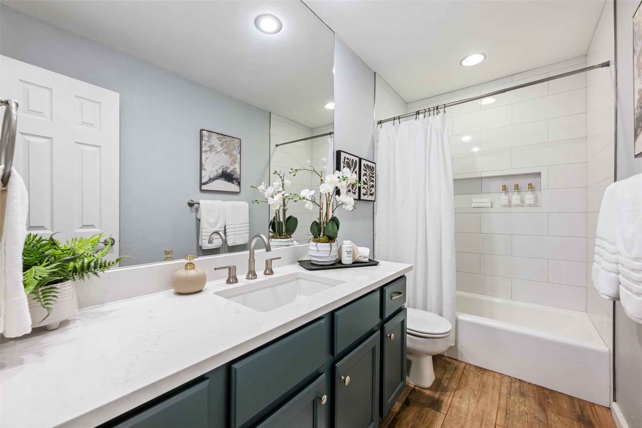 4306 Oak Creek Dr, Austin, TX 78727