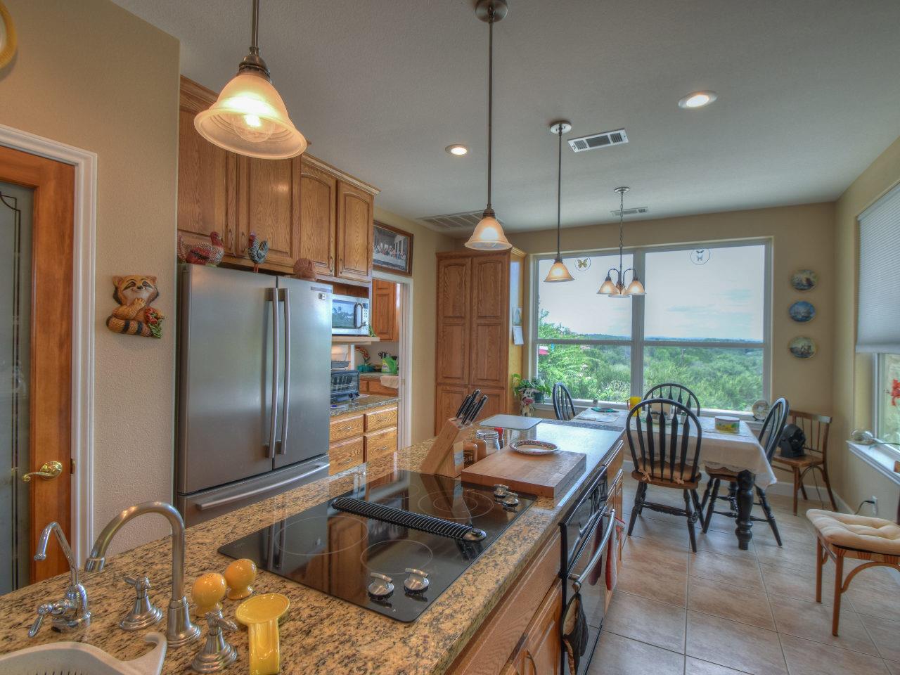 301 Dove Haven, Sunrise Beach, TX 78643