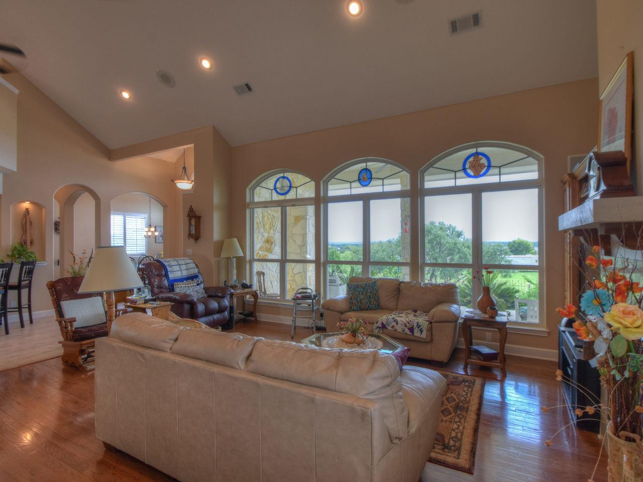 301 Dove Haven, Sunrise Beach, TX 78643