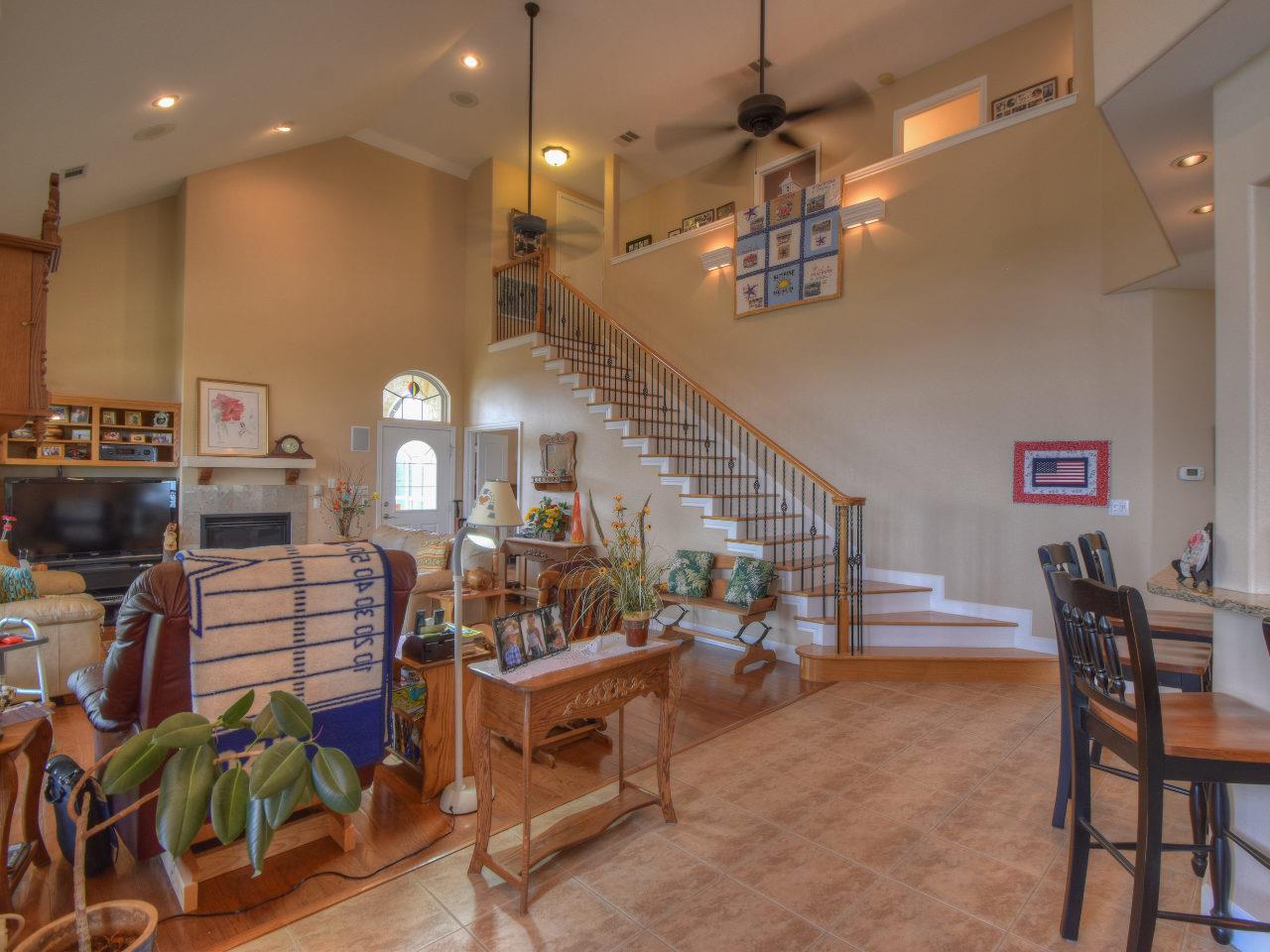 301 Dove Haven, Sunrise Beach, TX 78643