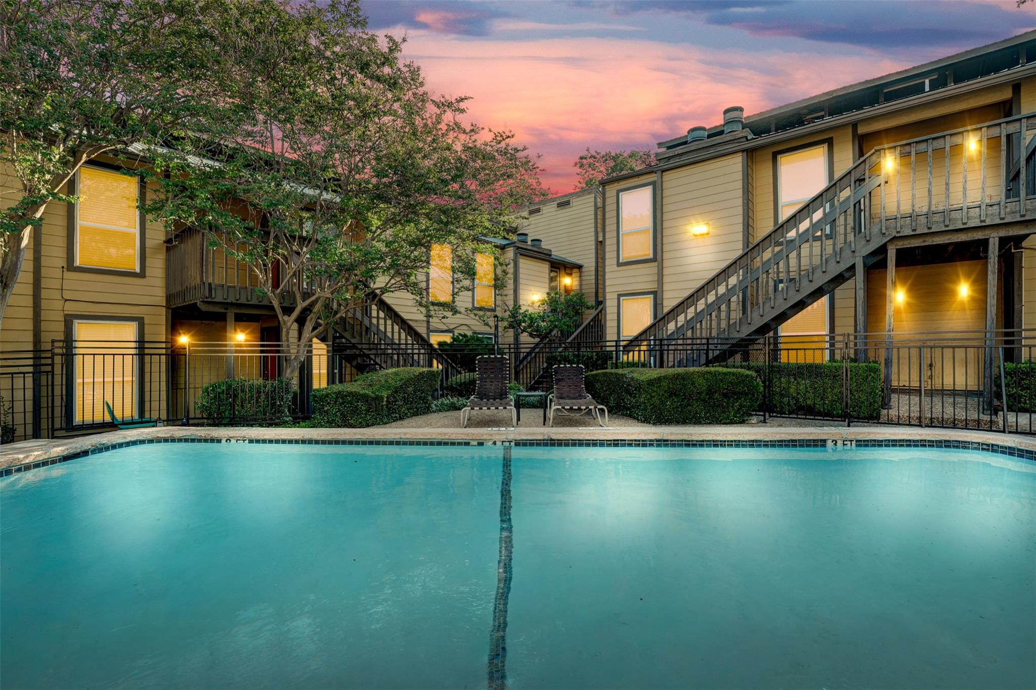 1000 W 26th St # 215, Austin, TX 78705