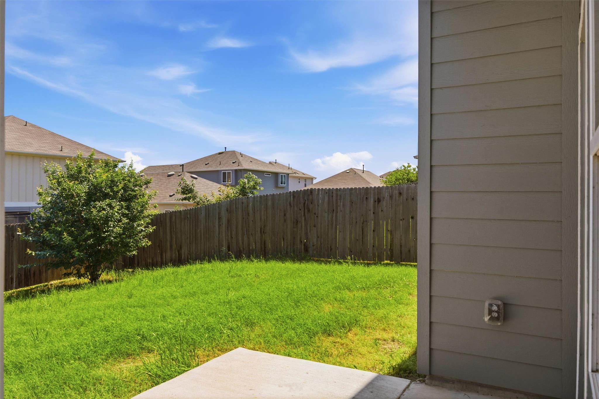 6400 Mary Lewis Dr, Austin, TX 78747