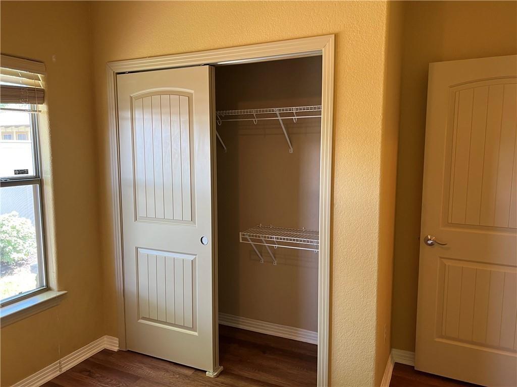 9707 Anderson Mill Rd # 29, Austin, TX 78750