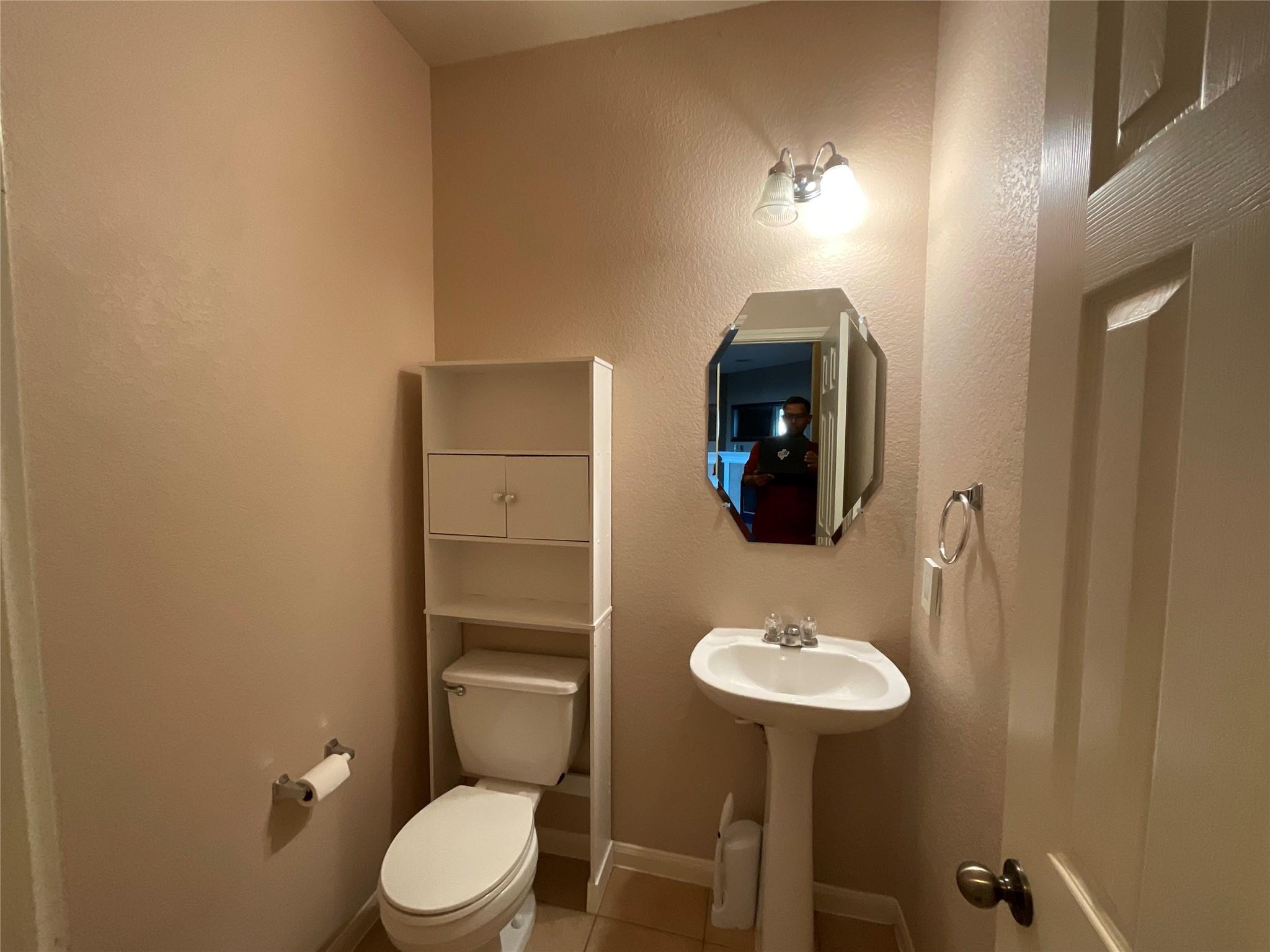 4427 Meadowside Ln, Round Rock, TX 78665