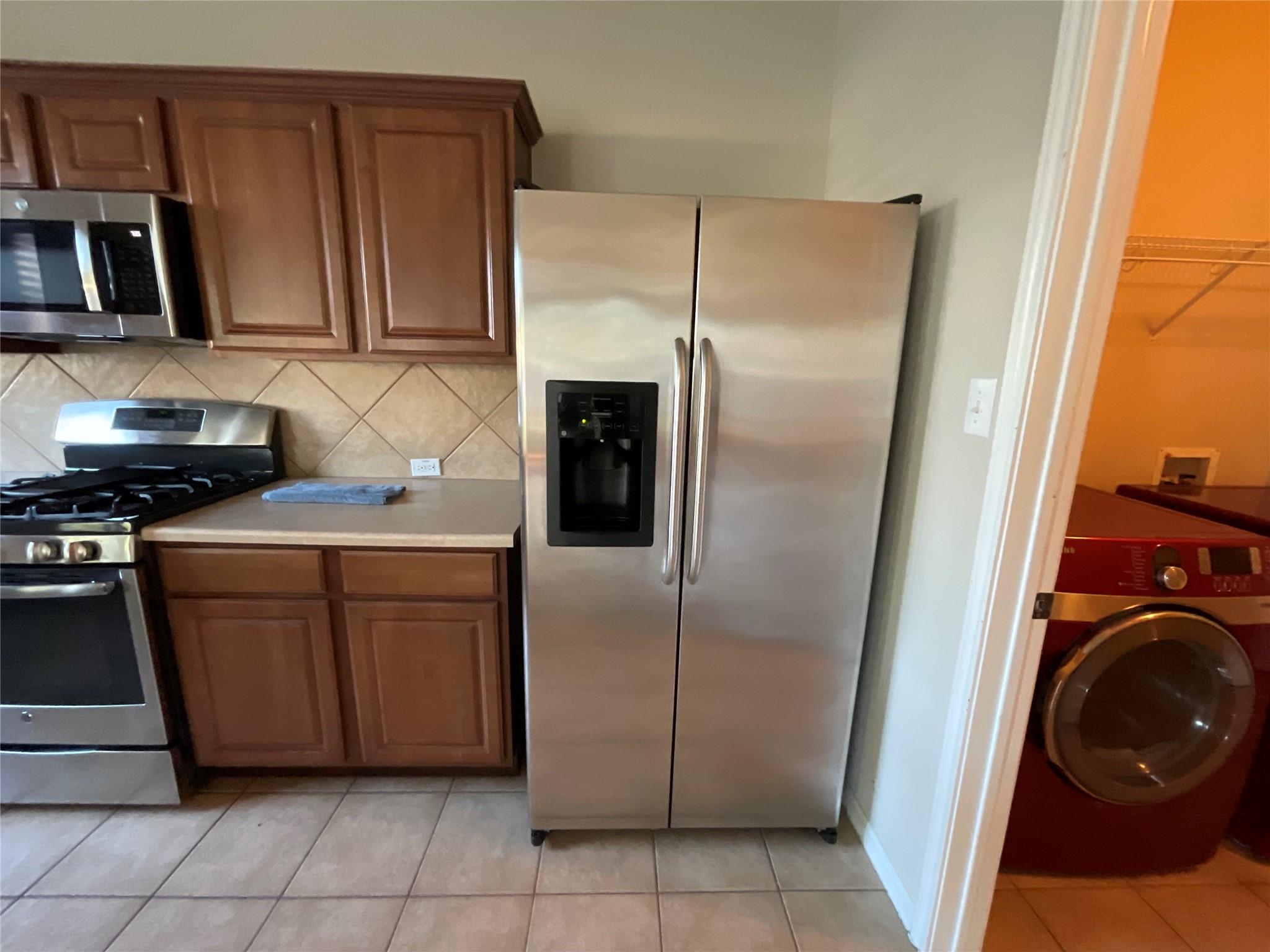 4427 Meadowside Ln, Round Rock, TX 78665