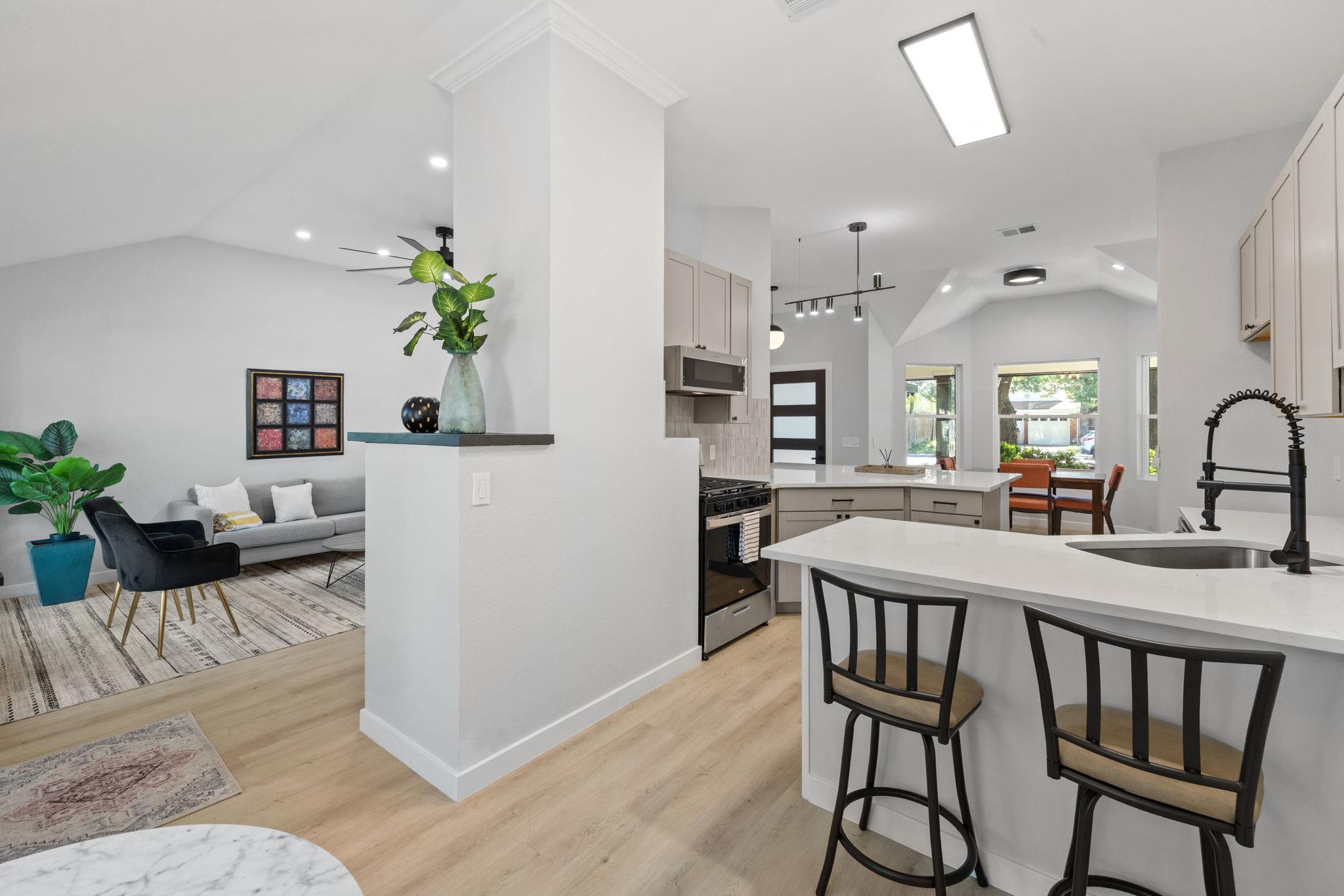 2804 Allison Dr, Austin, TX 78741