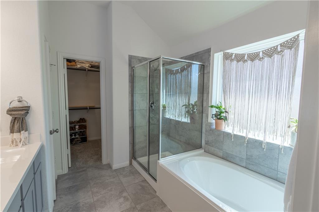 104 Cascia Cir, Liberty Hill, TX 78642