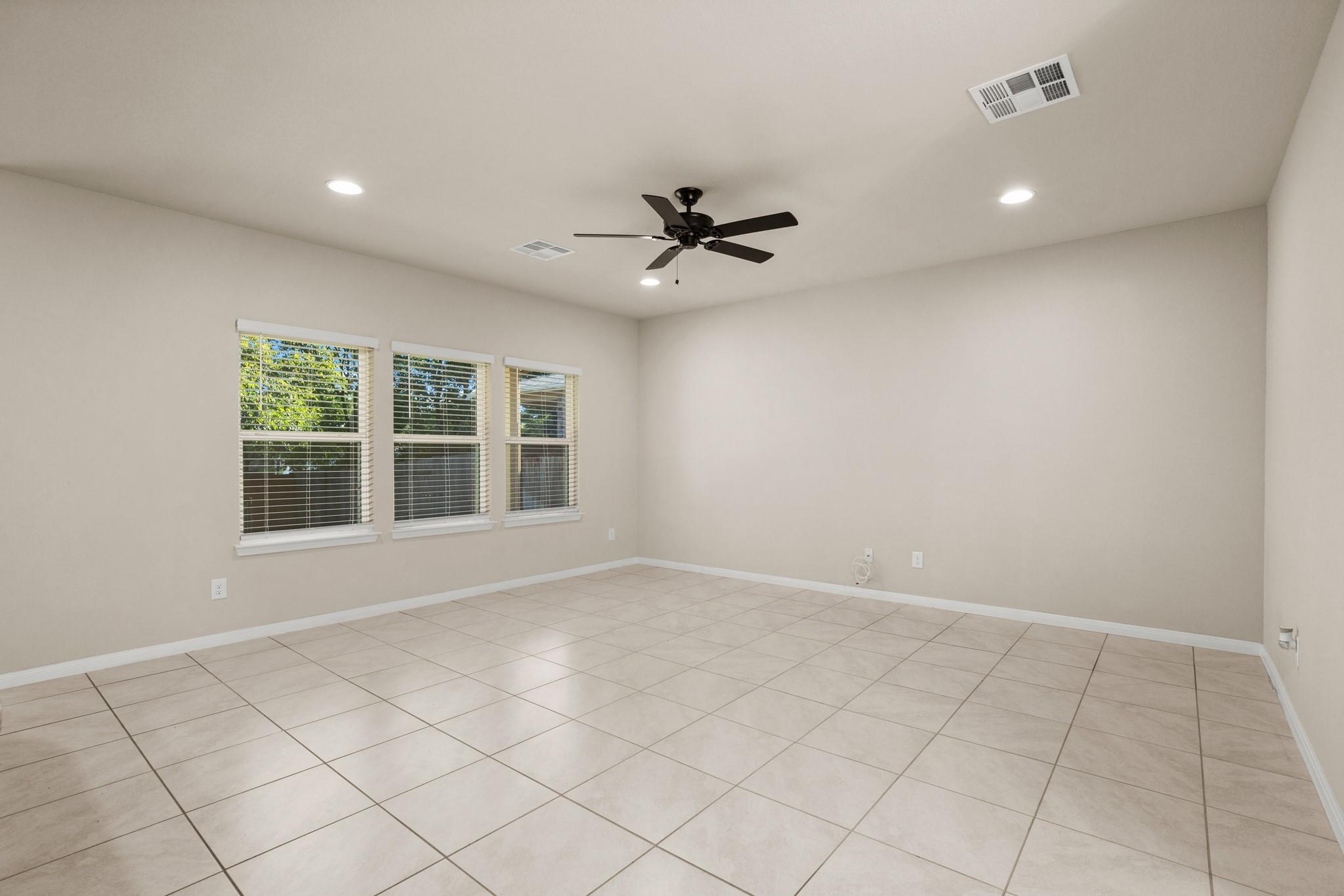 1120 La Conterra Blvd, Georgetown, TX 78626