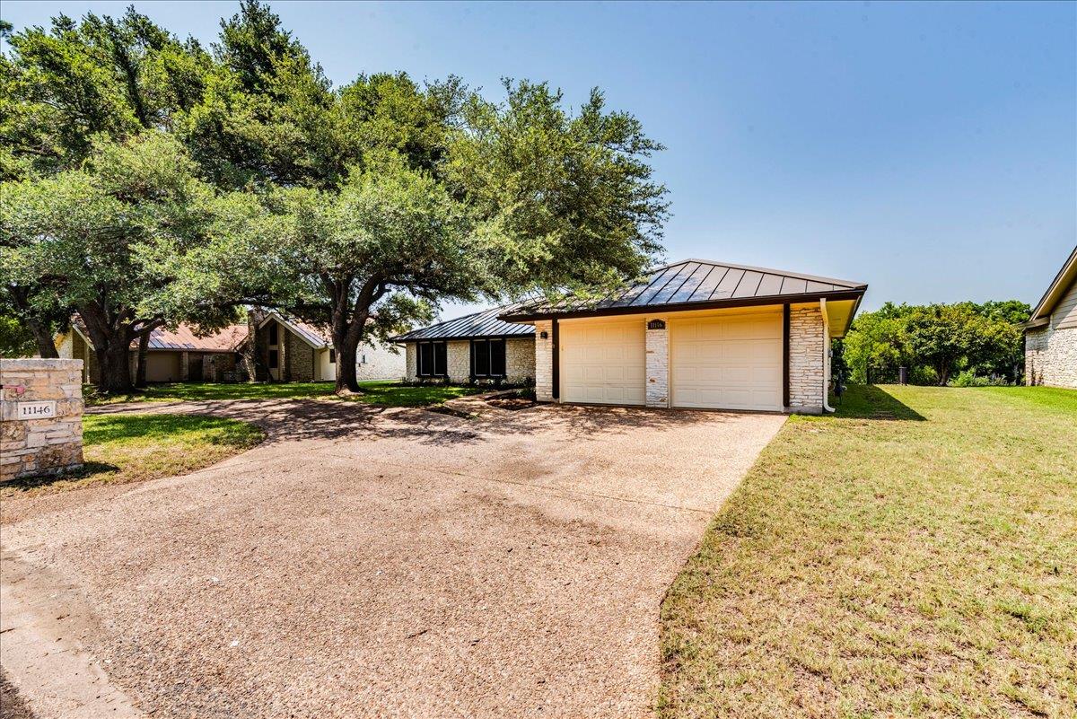 11146 Pinehurst Dr, Austin, TX 78747