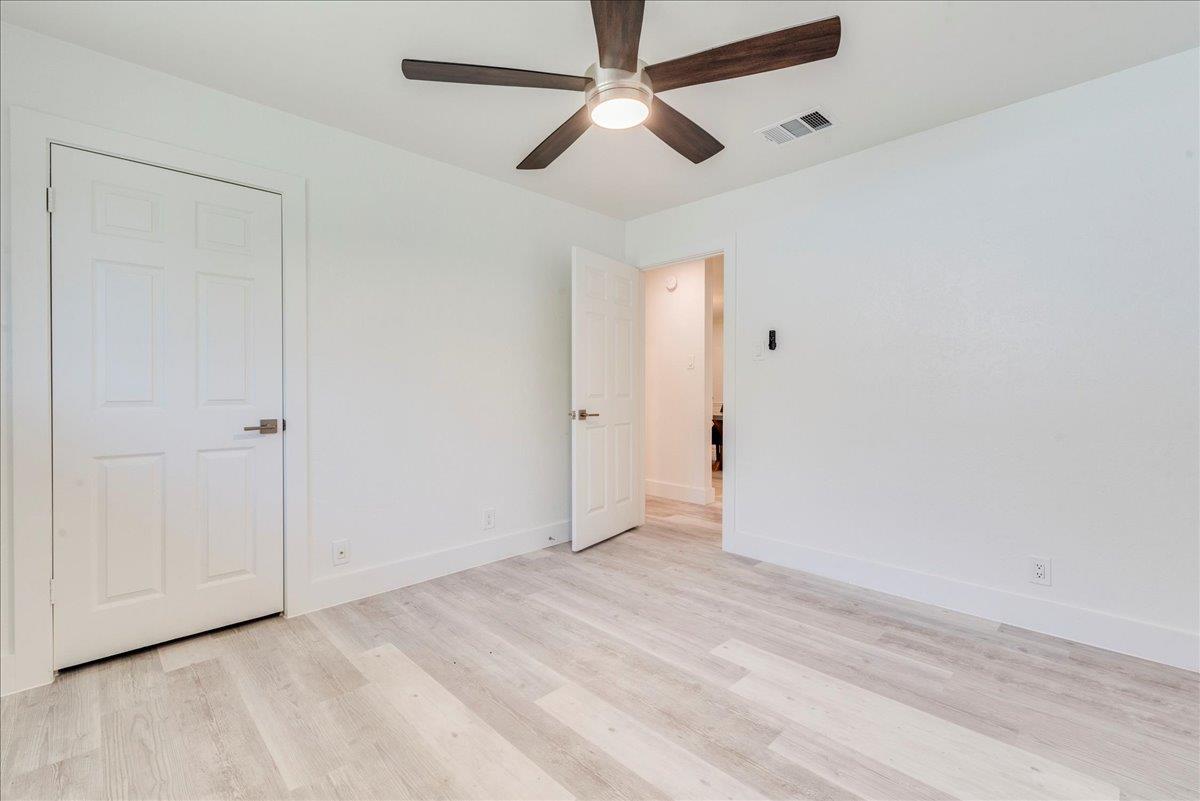 11146 Pinehurst Dr, Austin, TX 78747